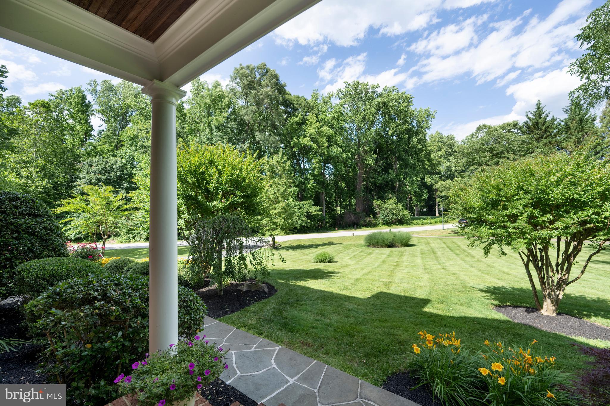 SOUTH RIVER COLONY - Residential