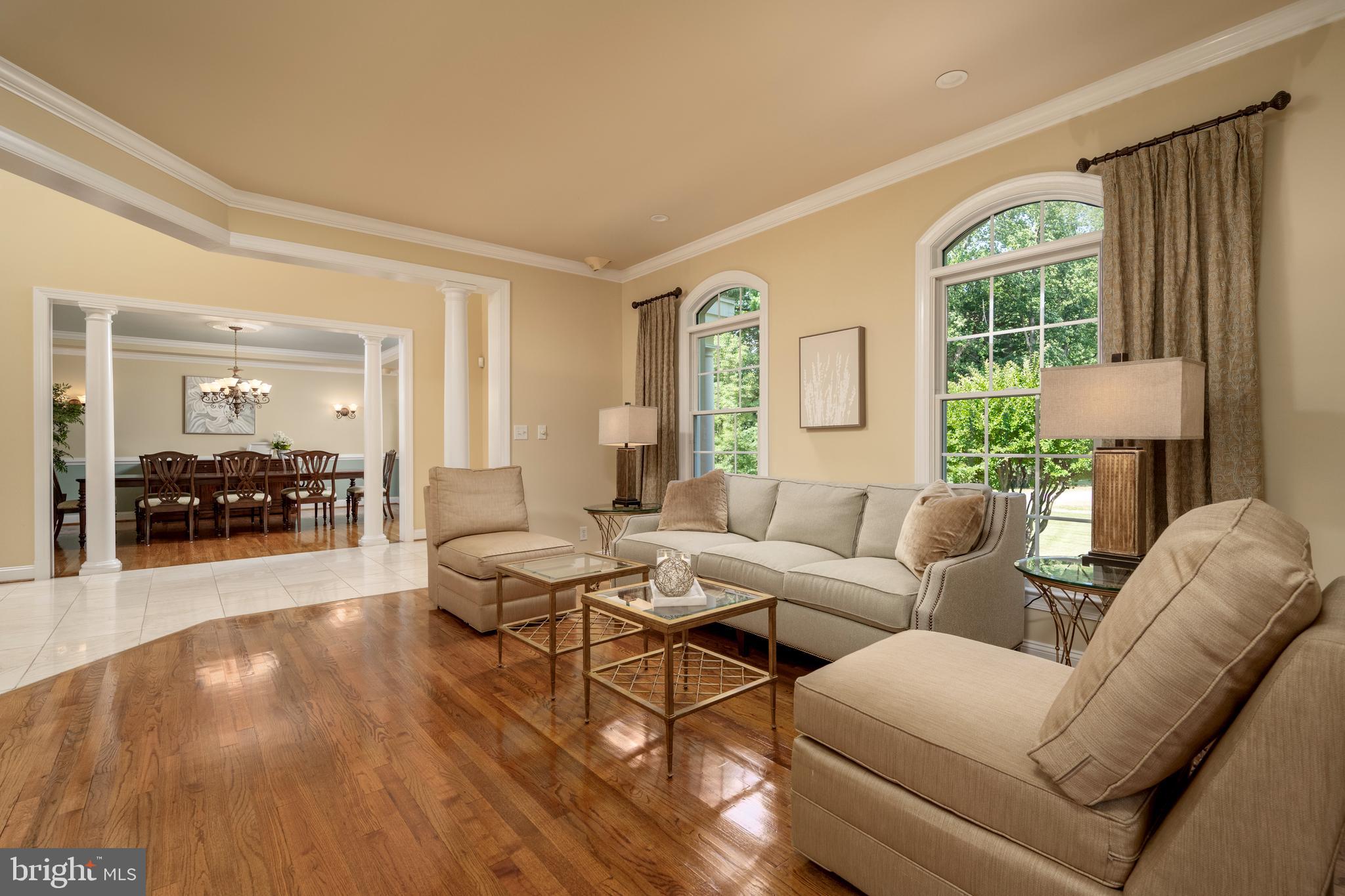 SOUTH RIVER COLONY - Residential