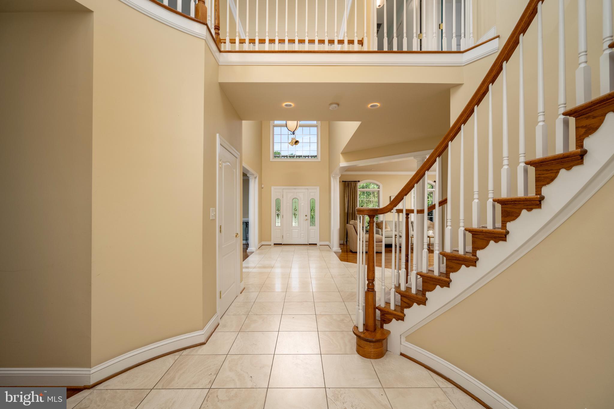 SOUTH RIVER COLONY - Residential