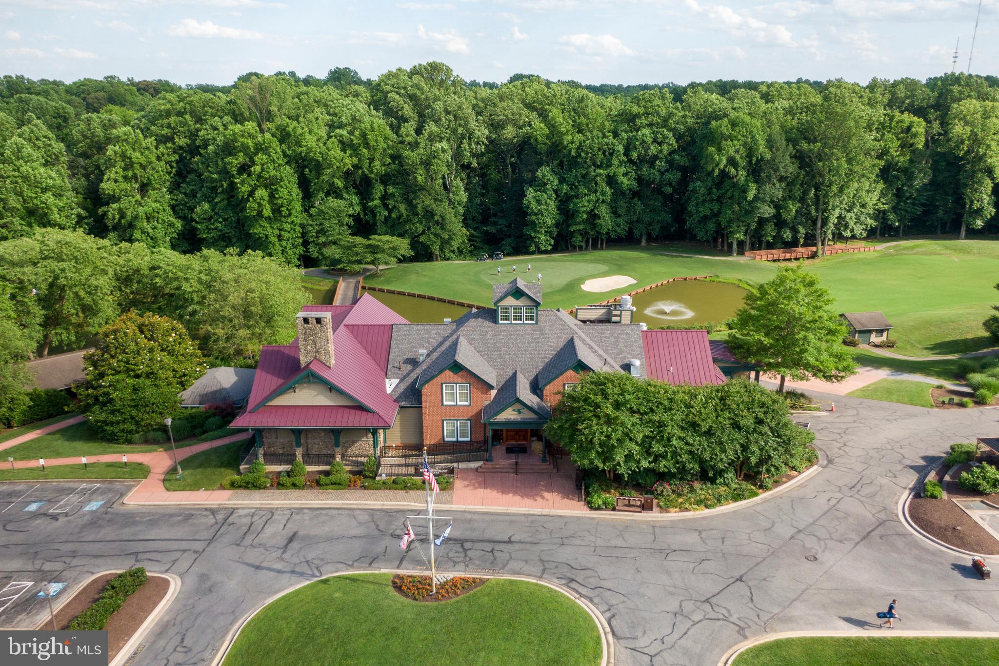 SOUTH RIVER COLONY - Residential