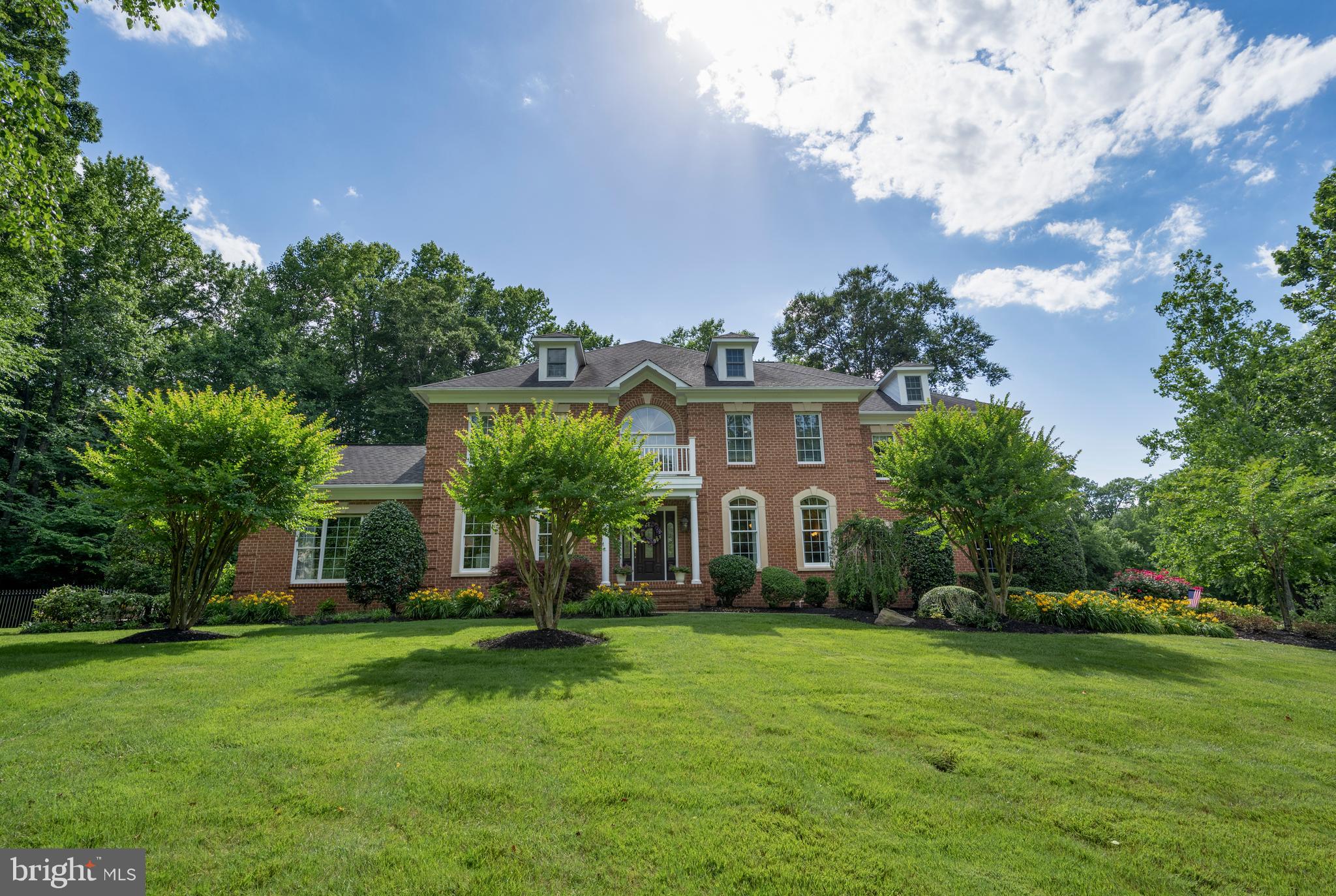 SOUTH RIVER COLONY - Residential