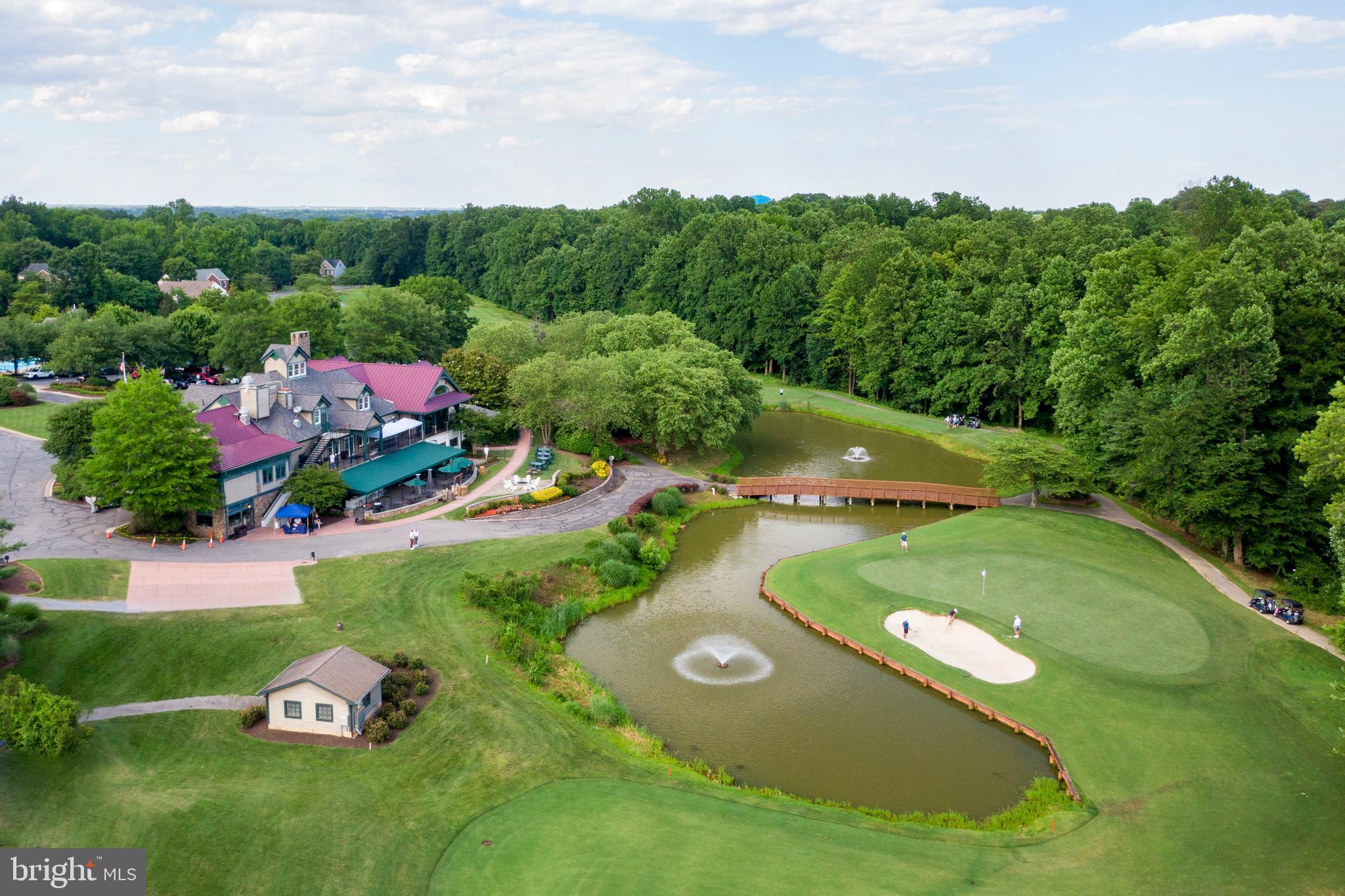 SOUTH RIVER COLONY - Residential