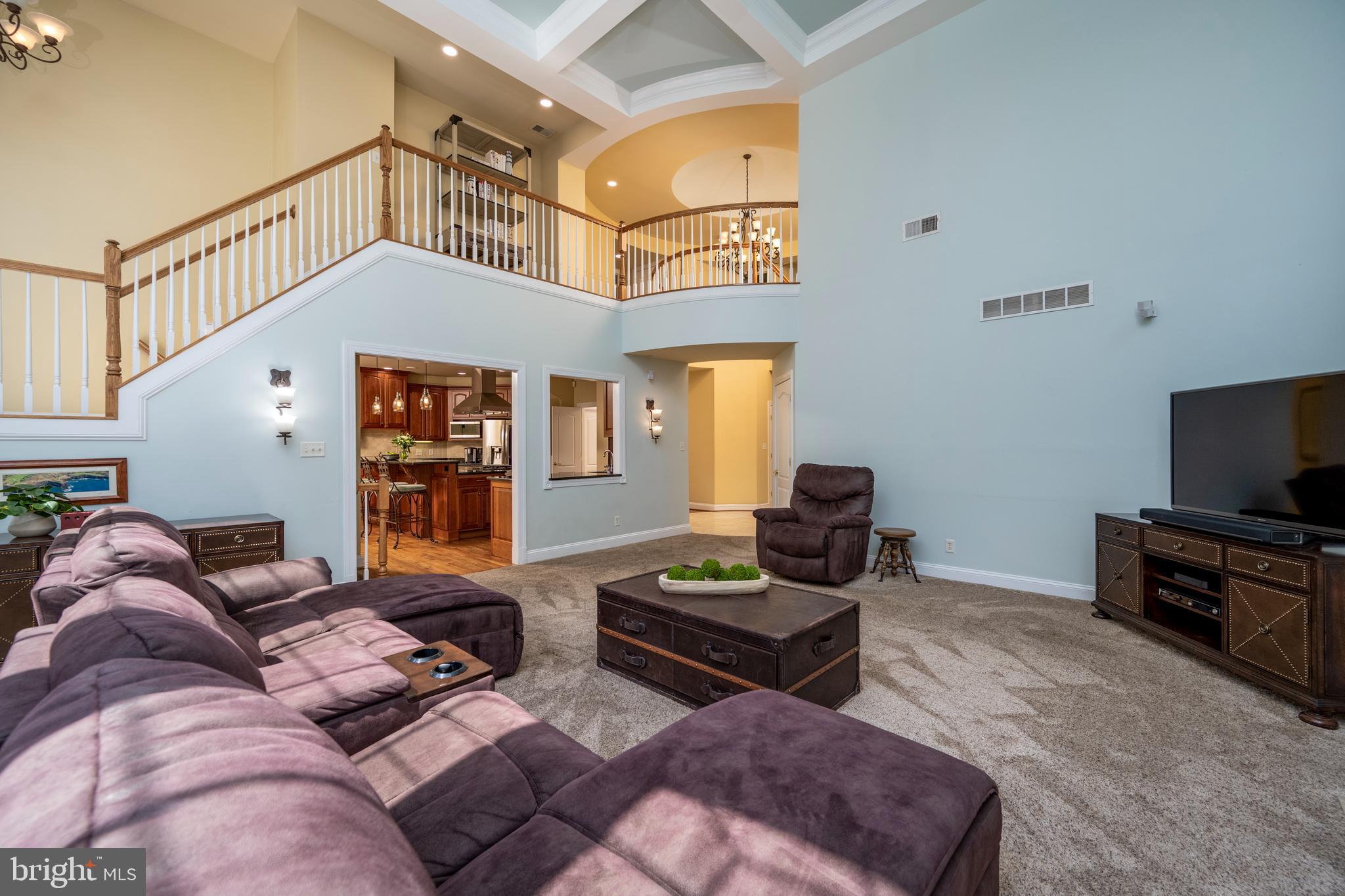 SOUTH RIVER COLONY - Residential