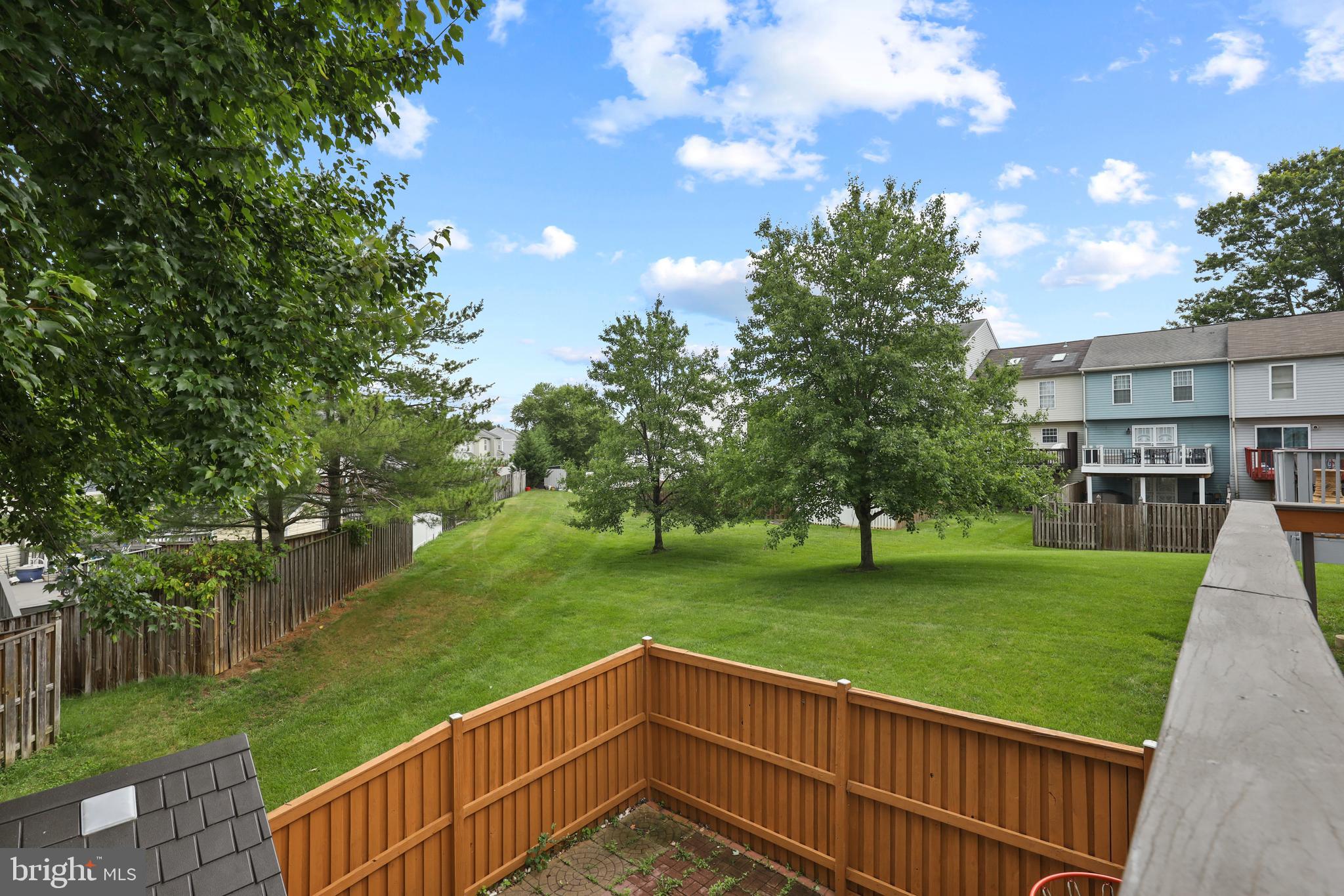 FAIRBROOK - Residential