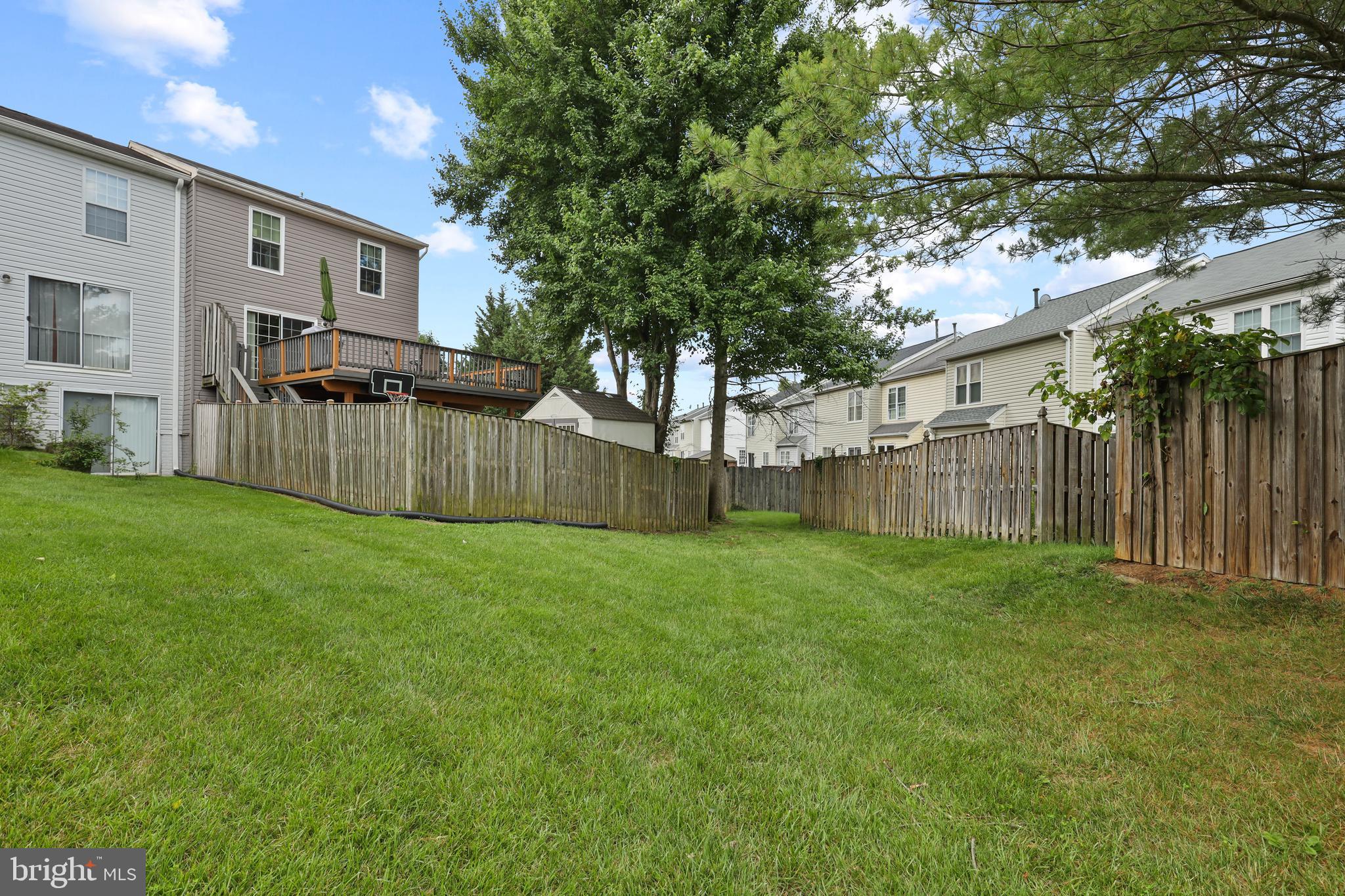 FAIRBROOK - Residential