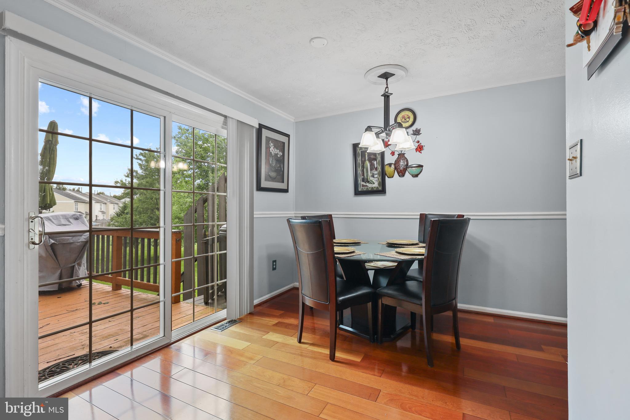 FAIRBROOK - Residential