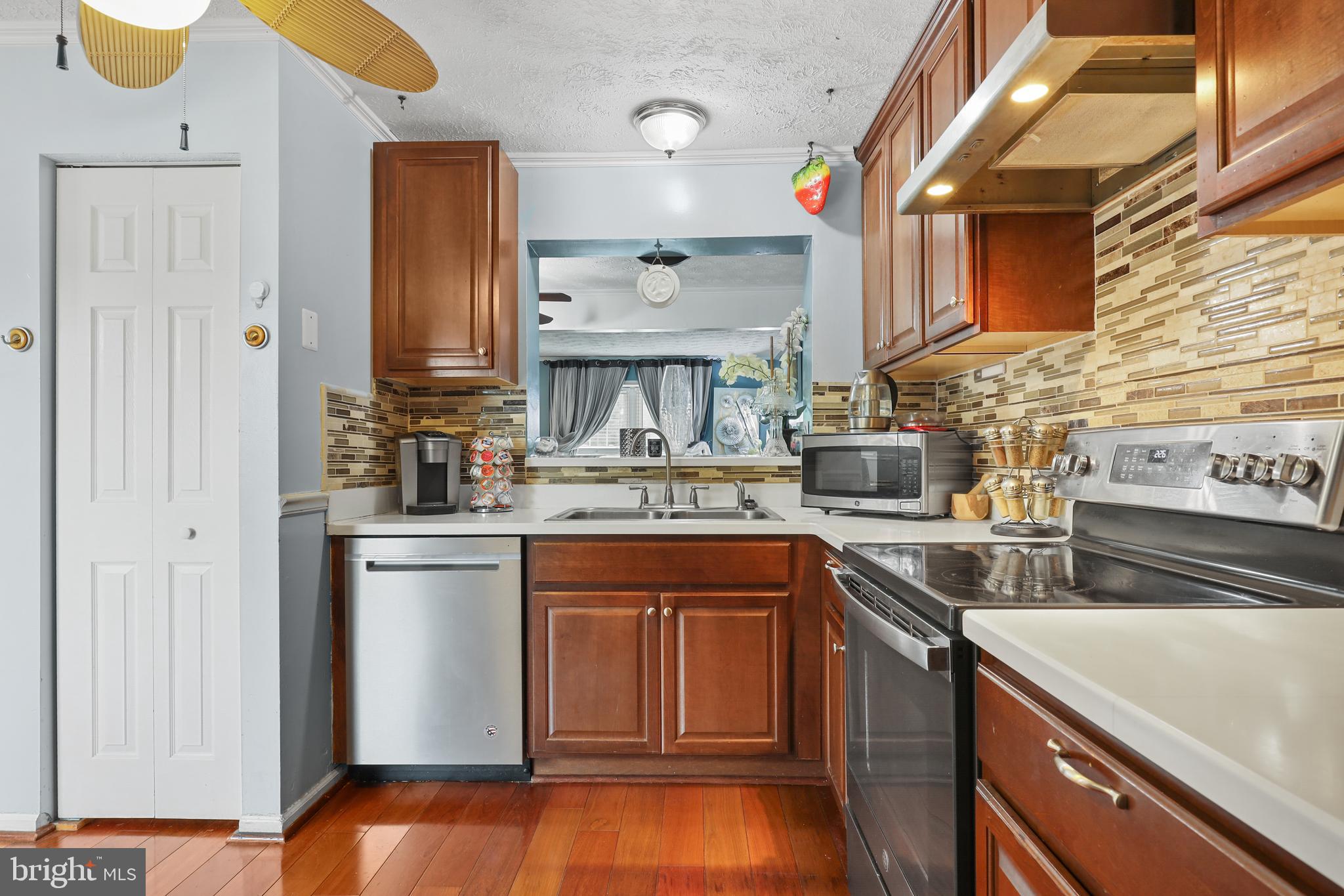 FAIRBROOK - Residential