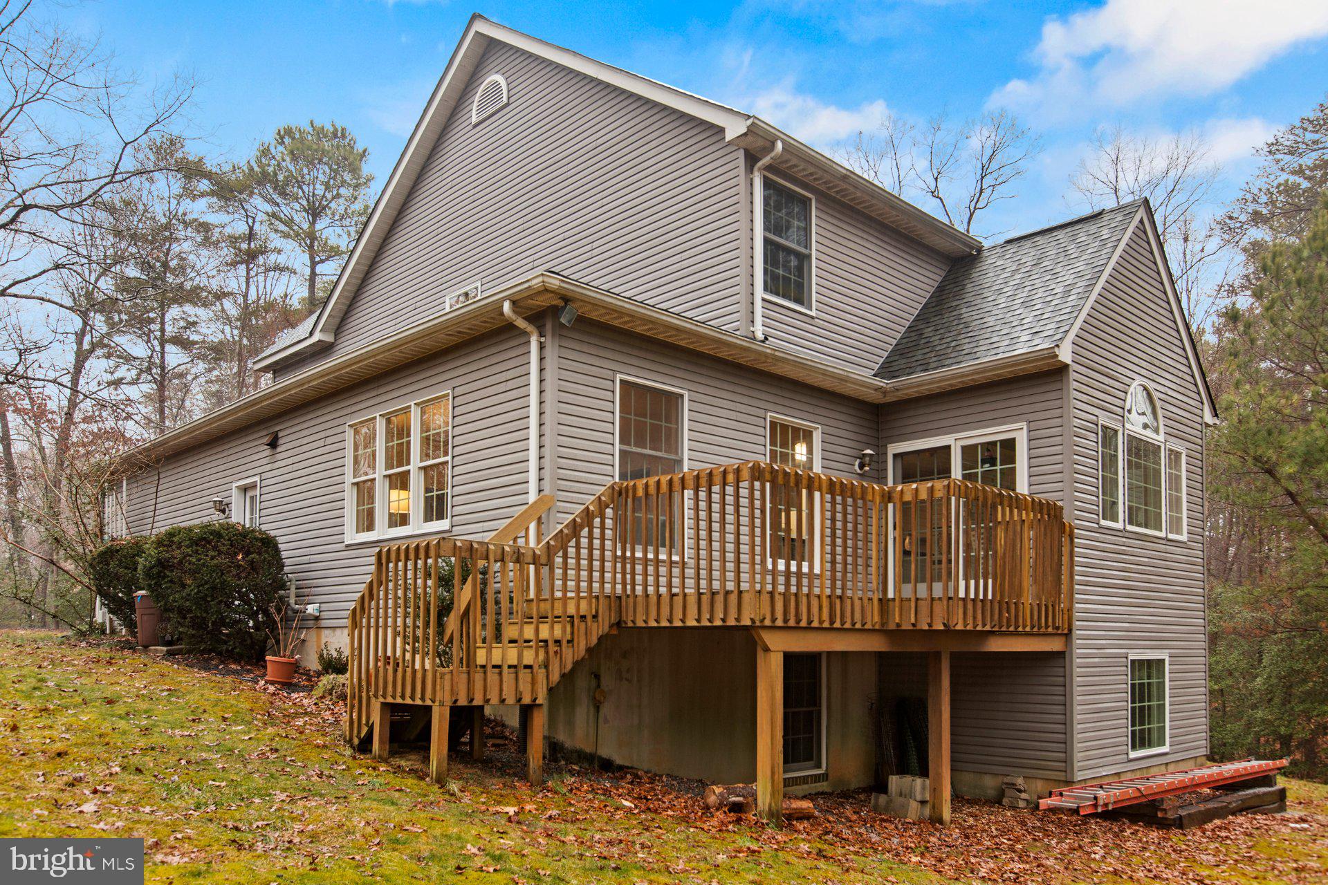 CHESTNUT RIDGE - Residential