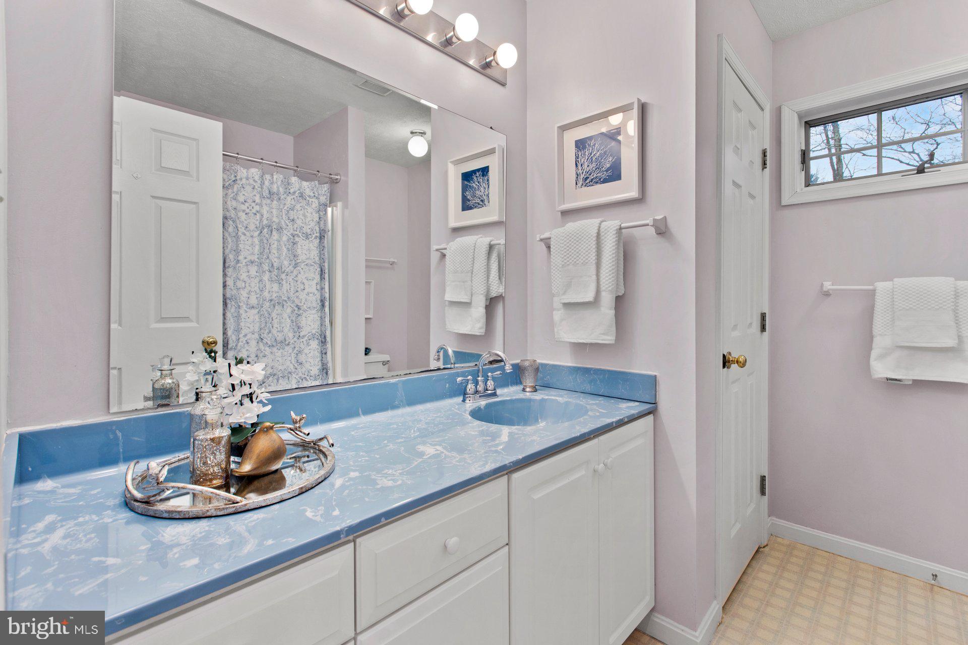 CHESTNUT RIDGE - Residential