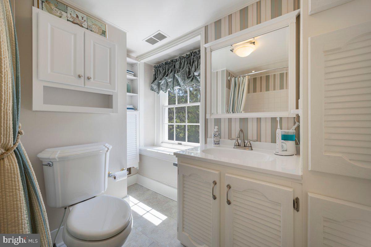 COUNTRY RIDGE - Residential