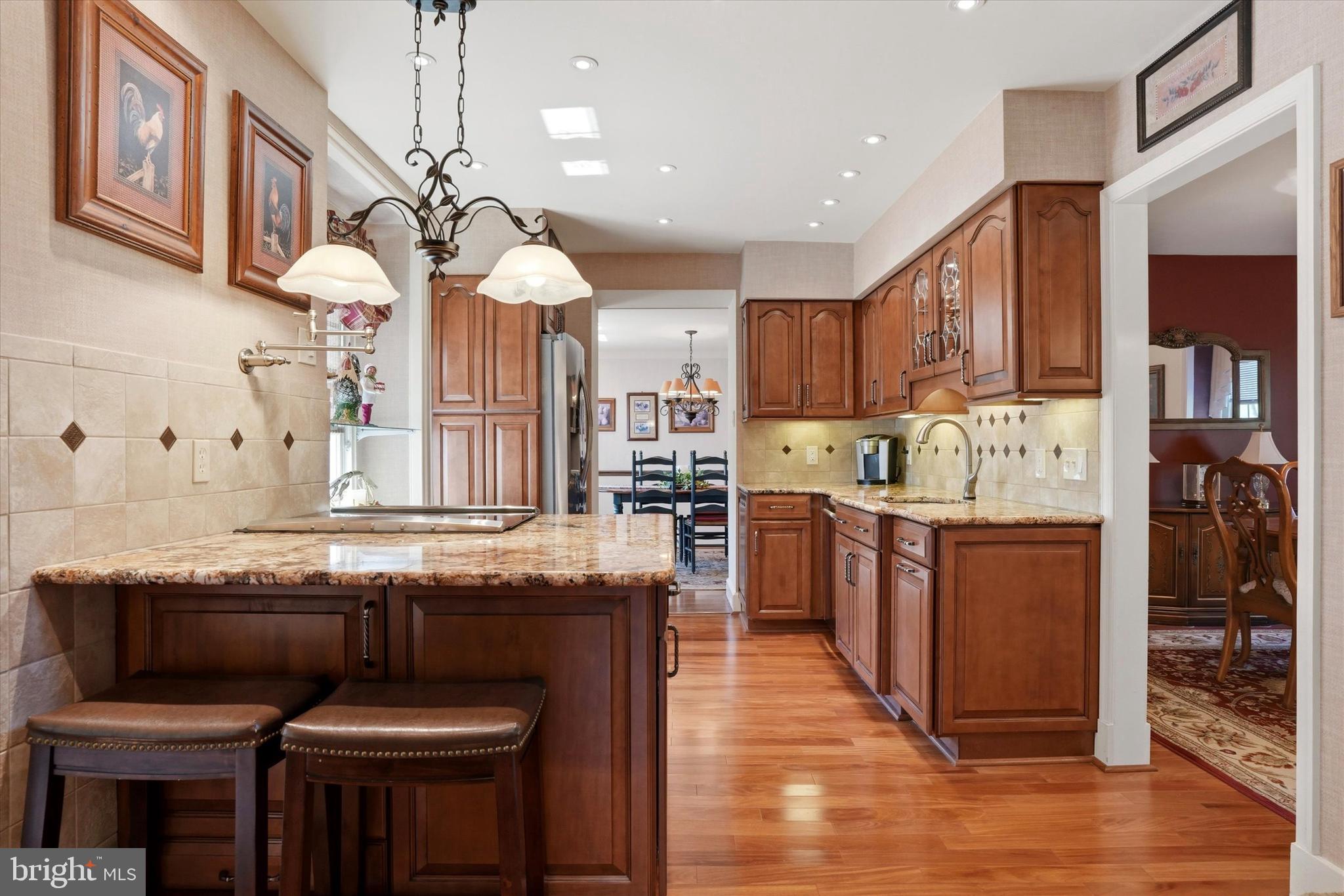 COUNTRY RIDGE - Residential