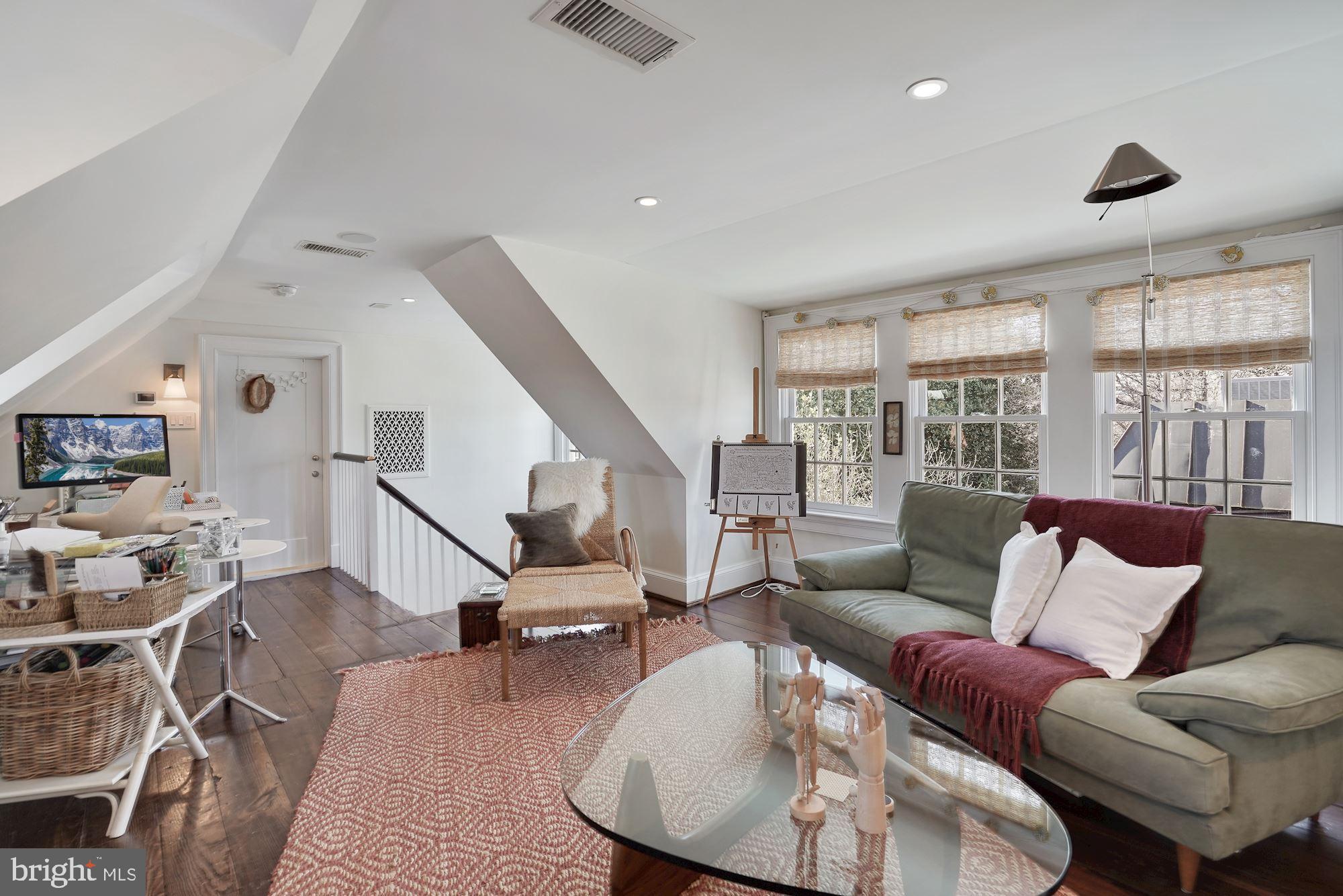 GEORGETOWN - Residential