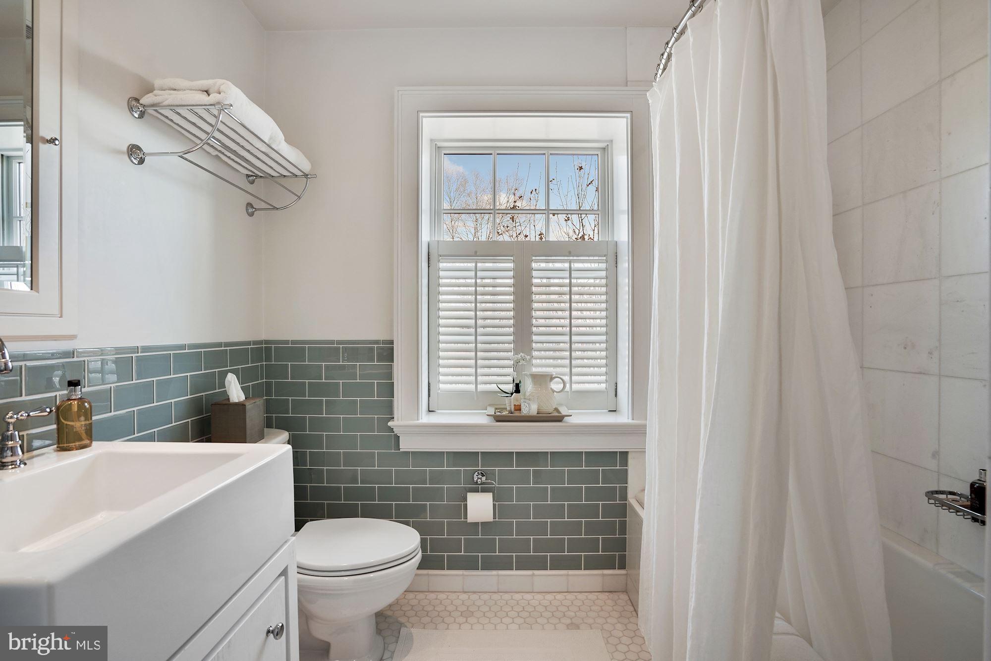 GEORGETOWN - Residential