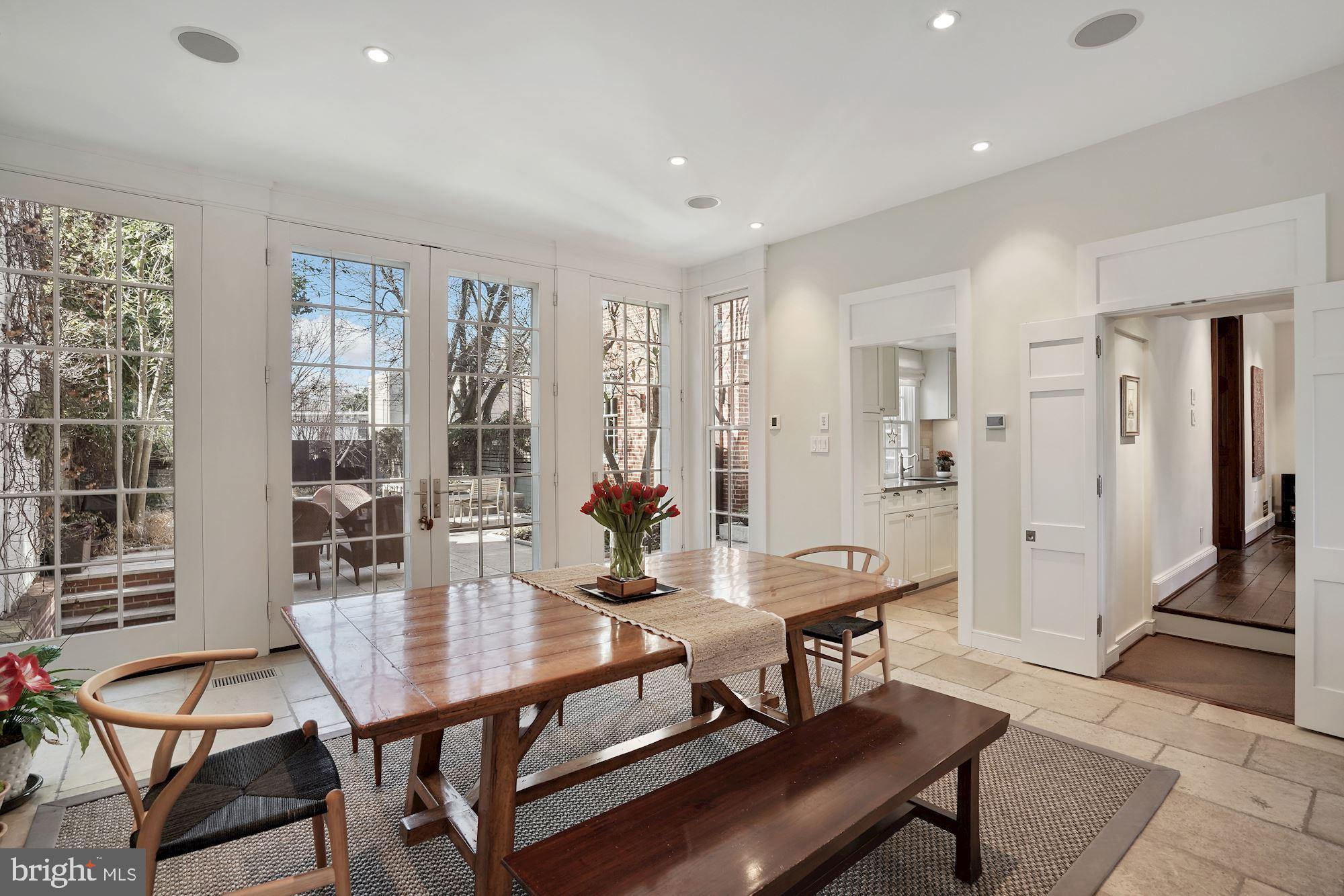 GEORGETOWN - Residential