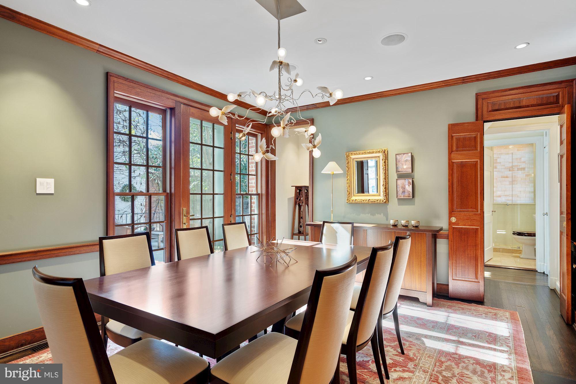 GEORGETOWN - Residential
