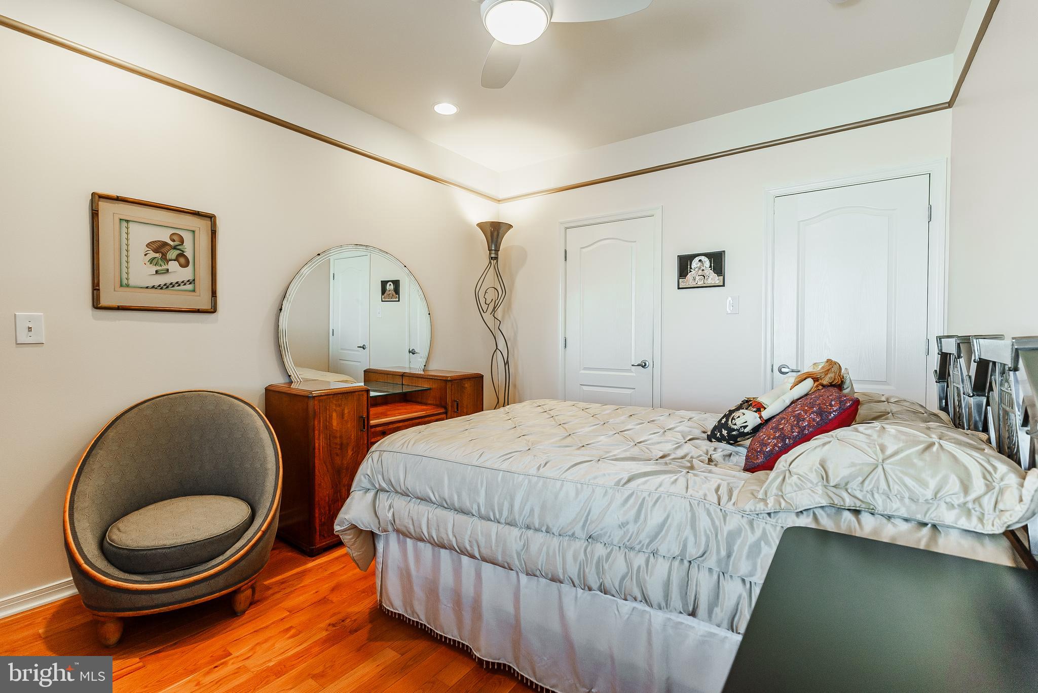 EAST PASSYUNK CROSSING - Residential Income