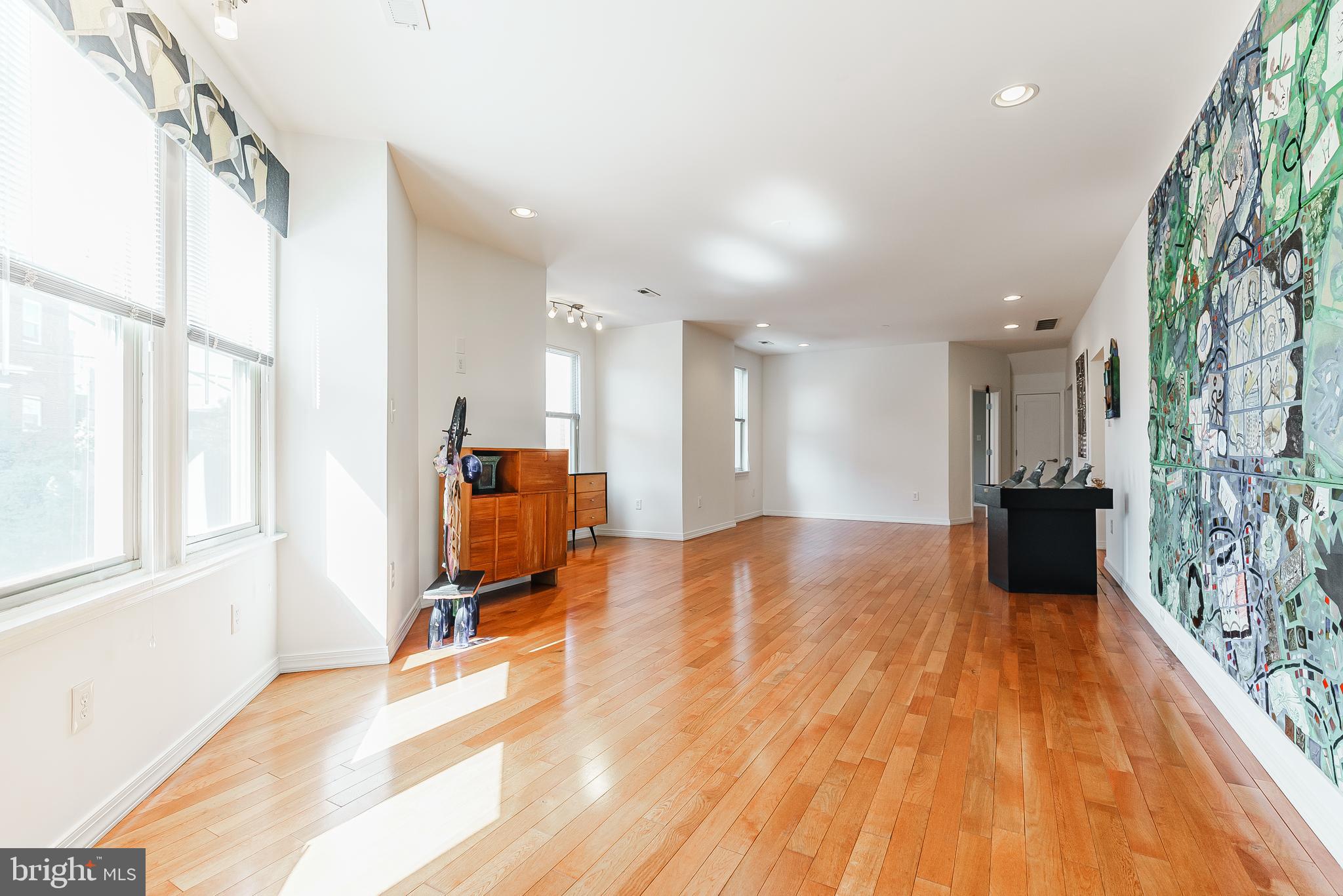 EAST PASSYUNK CROSSING - Residential Income