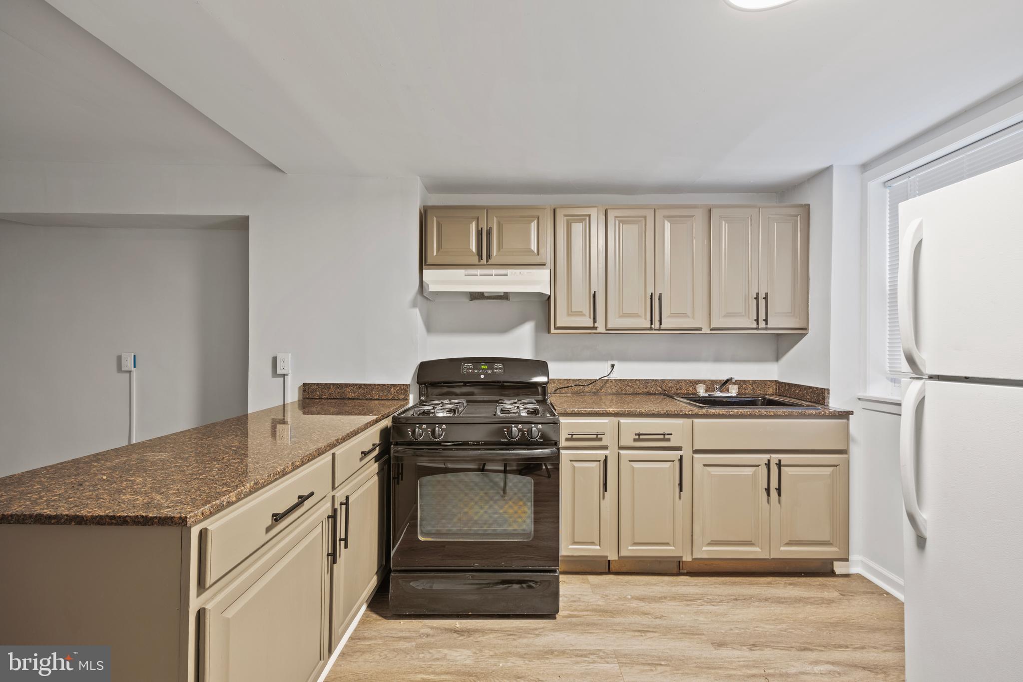 DRUID HEIGHTS - Residential Lease