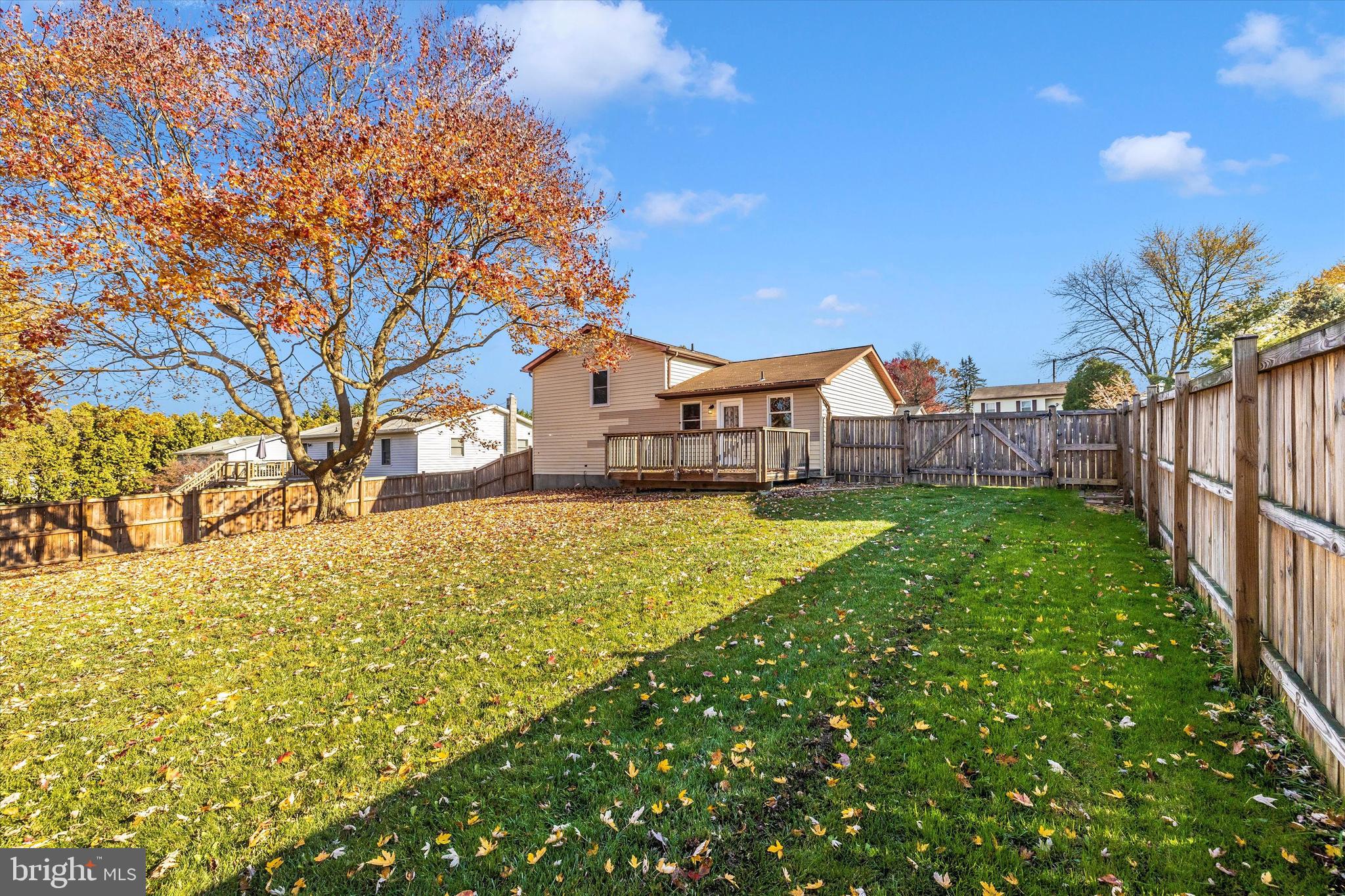 WHISPERING VALLEY - Residential