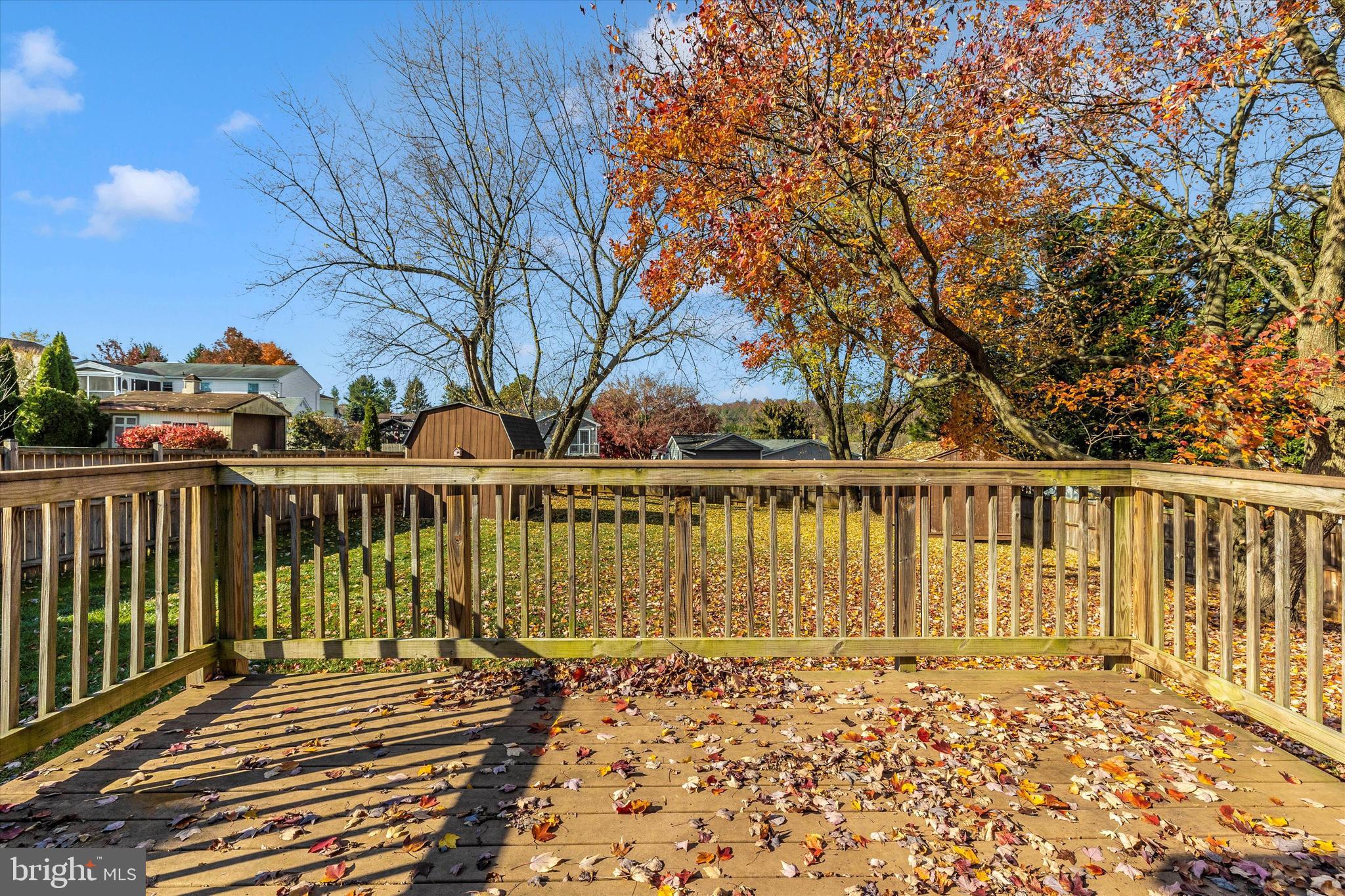 WHISPERING VALLEY - Residential