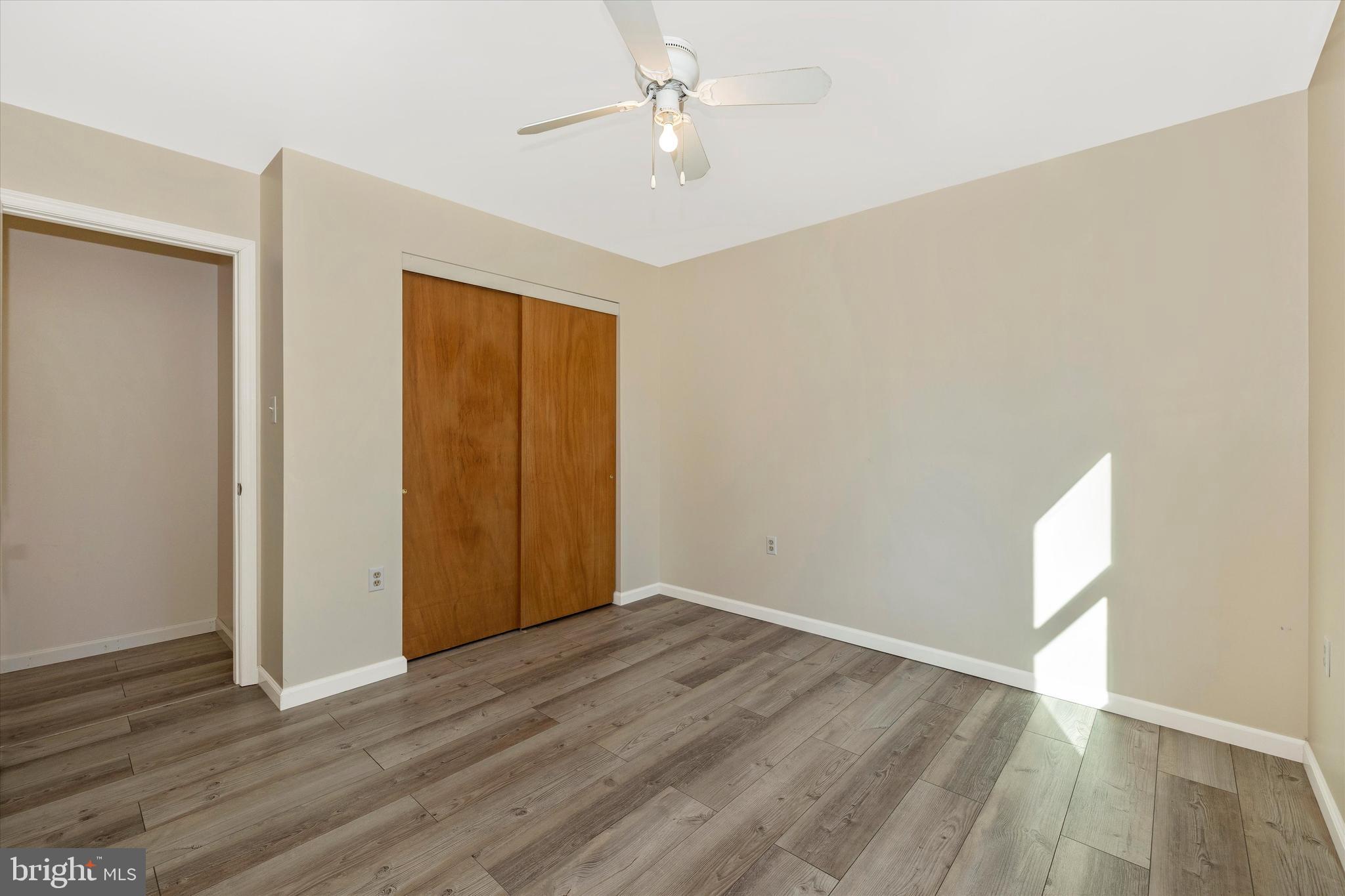 WHISPERING VALLEY - Residential