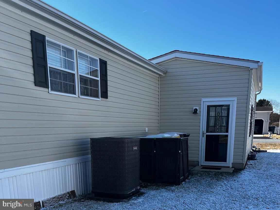 SUSSEX WEST MHP - Residential