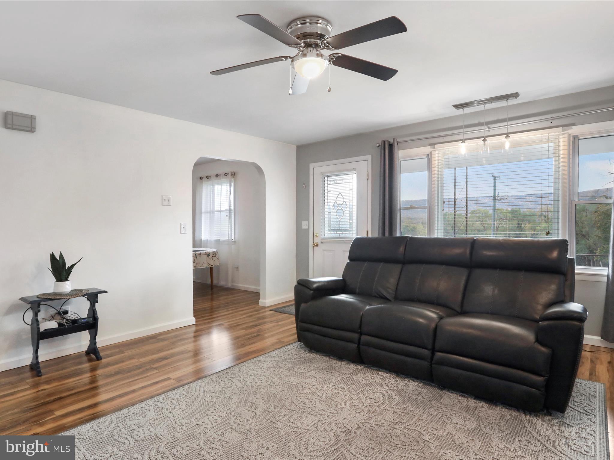 412 MASSANUTTEN HEIGHTS
