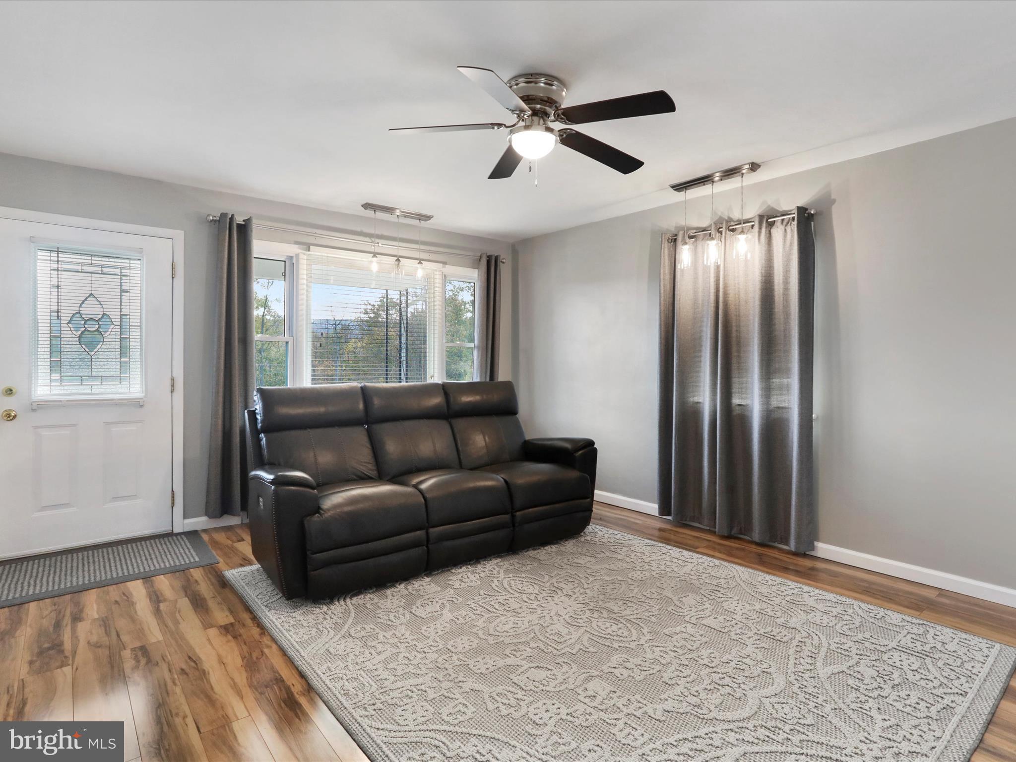 412 MASSANUTTEN HEIGHTS
