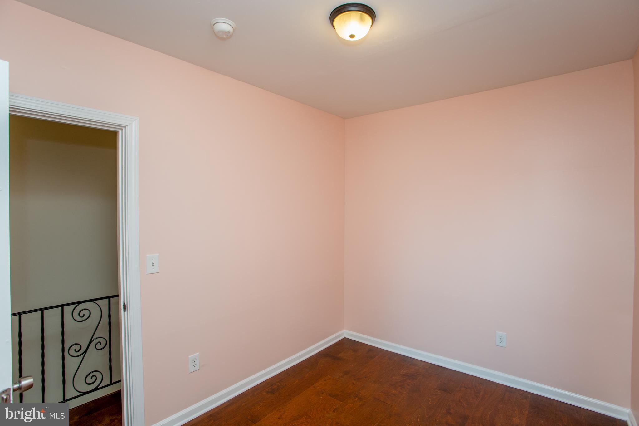 COBBS CREEK - Residential