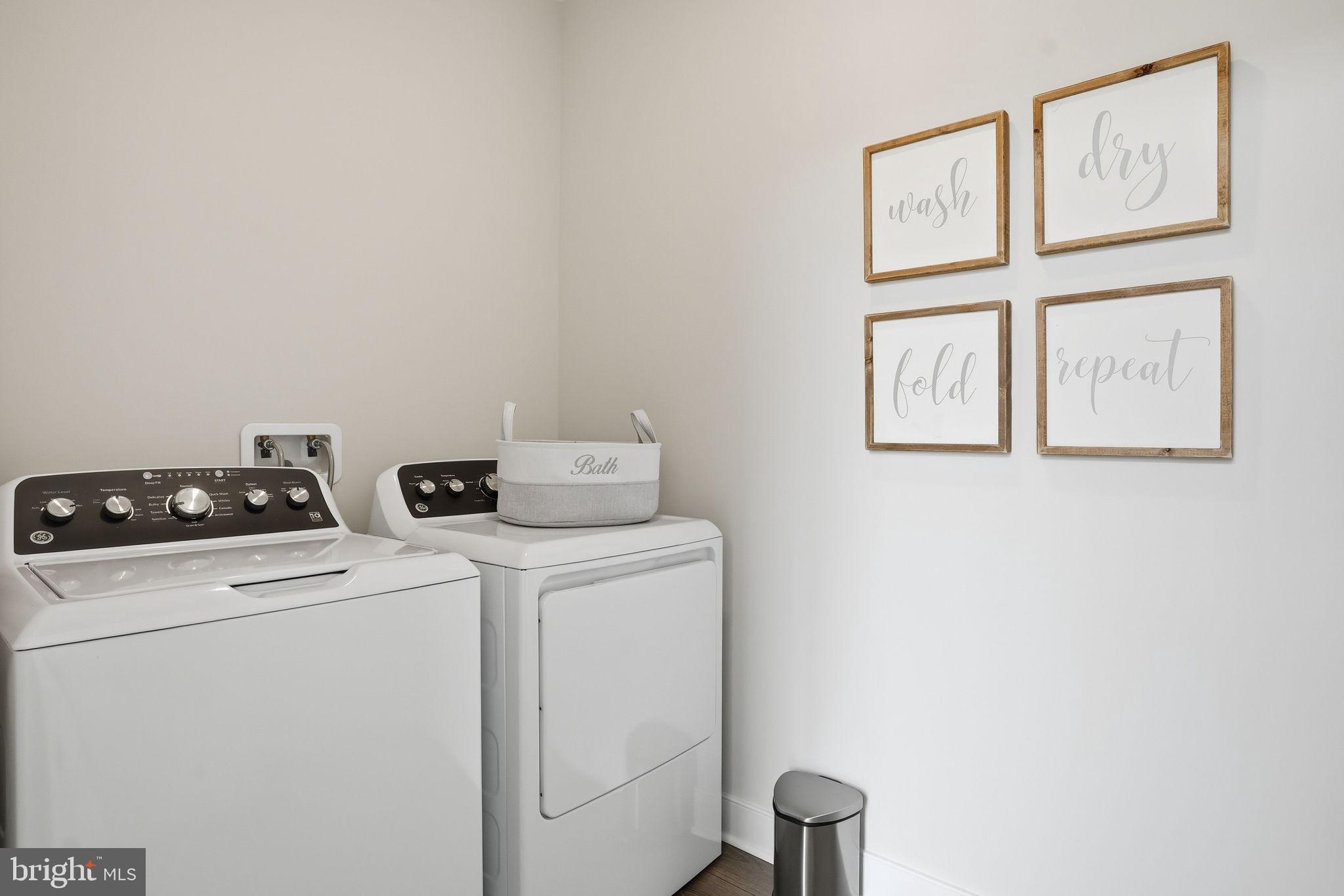 INLAND BAYS - Residential