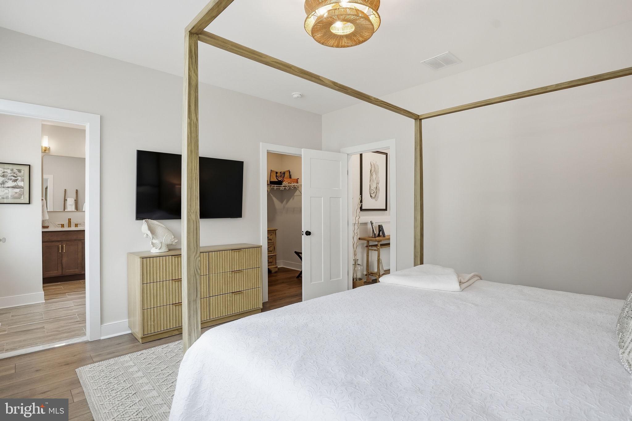 INLAND BAYS - Residential