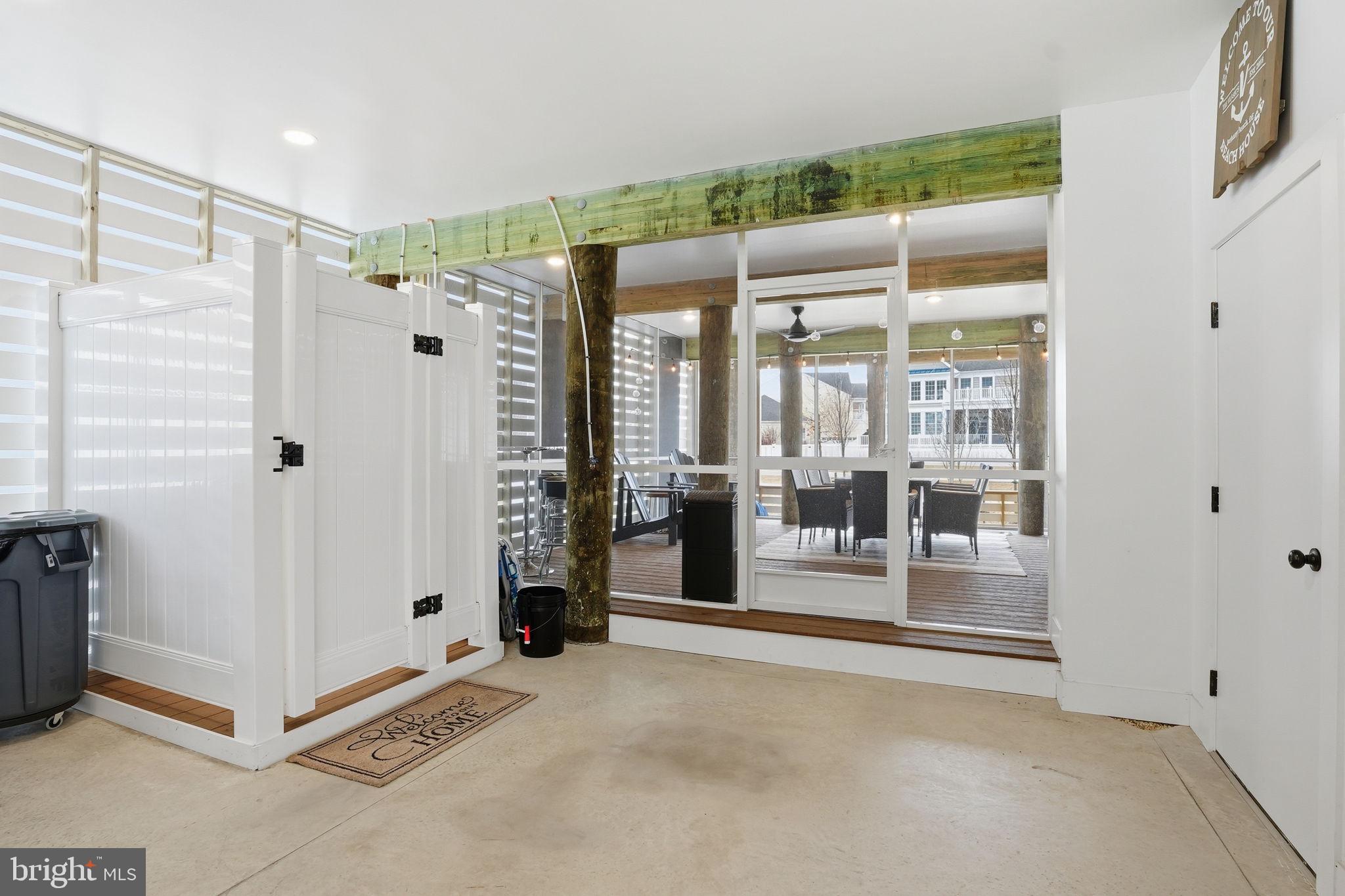 INLAND BAYS - Residential