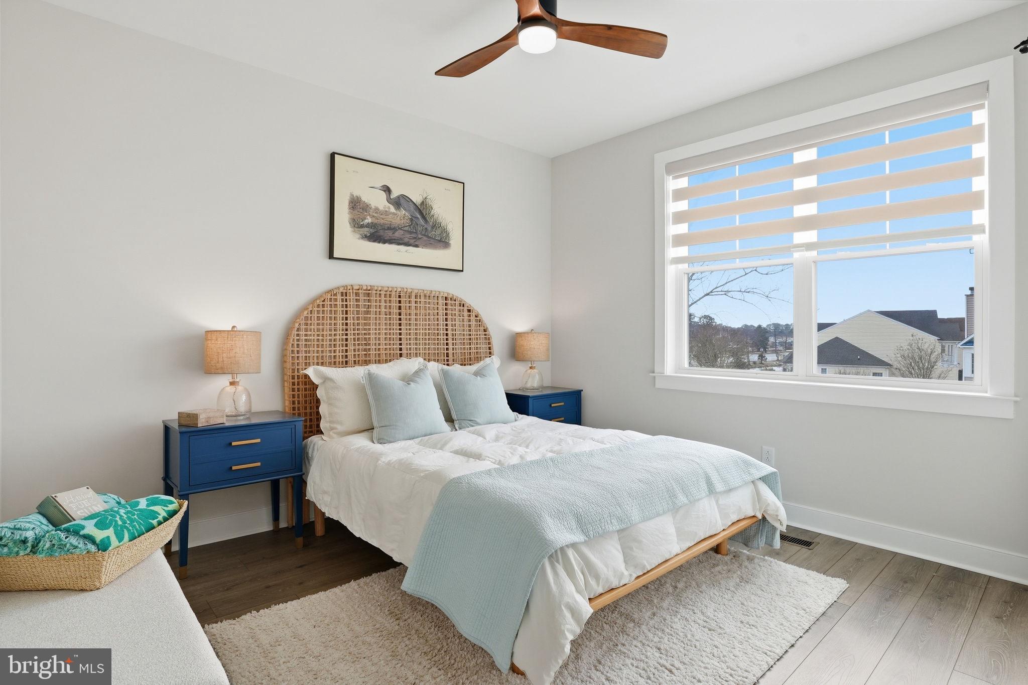 INLAND BAYS - Residential