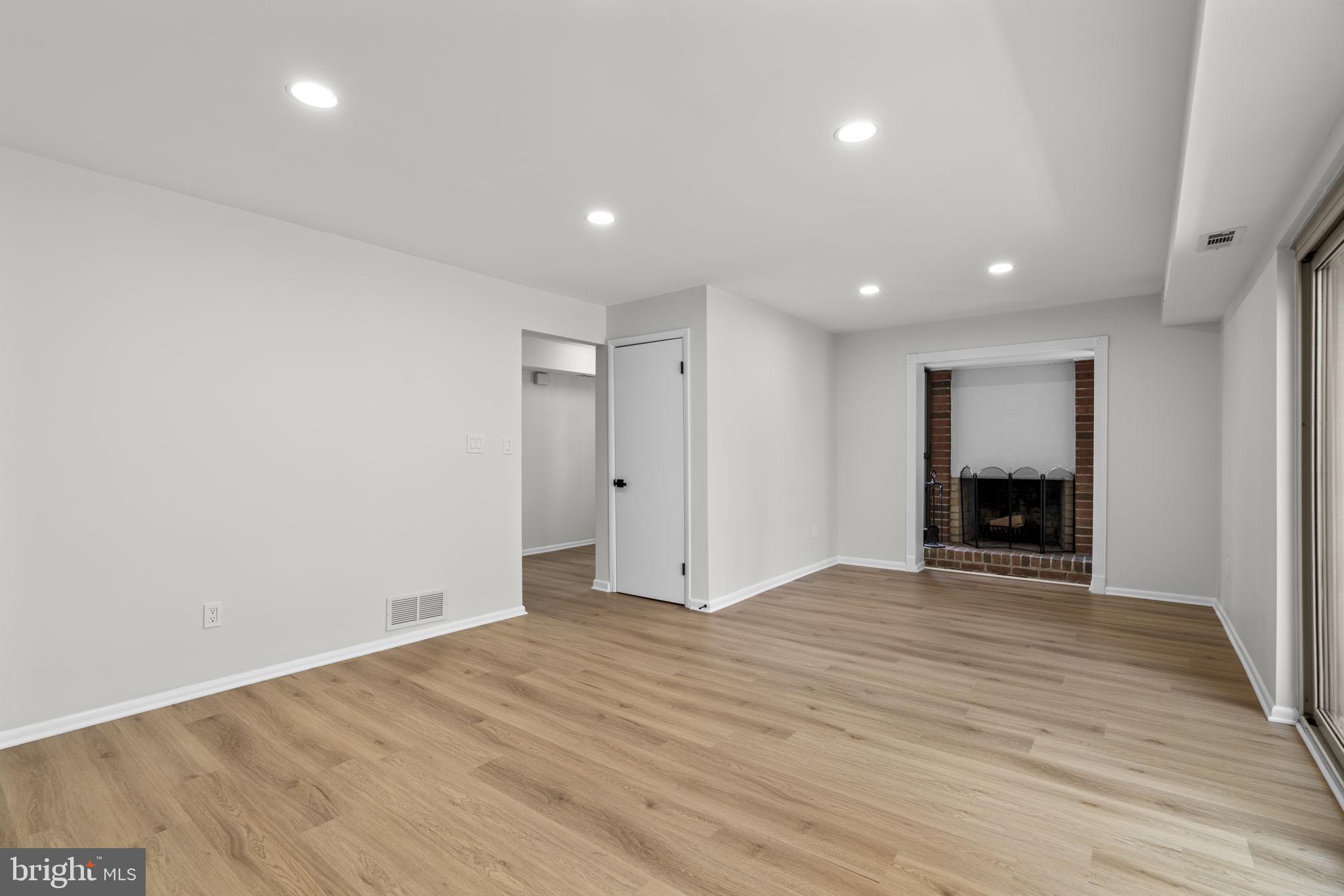 FAULKNER RIDGE - Residential