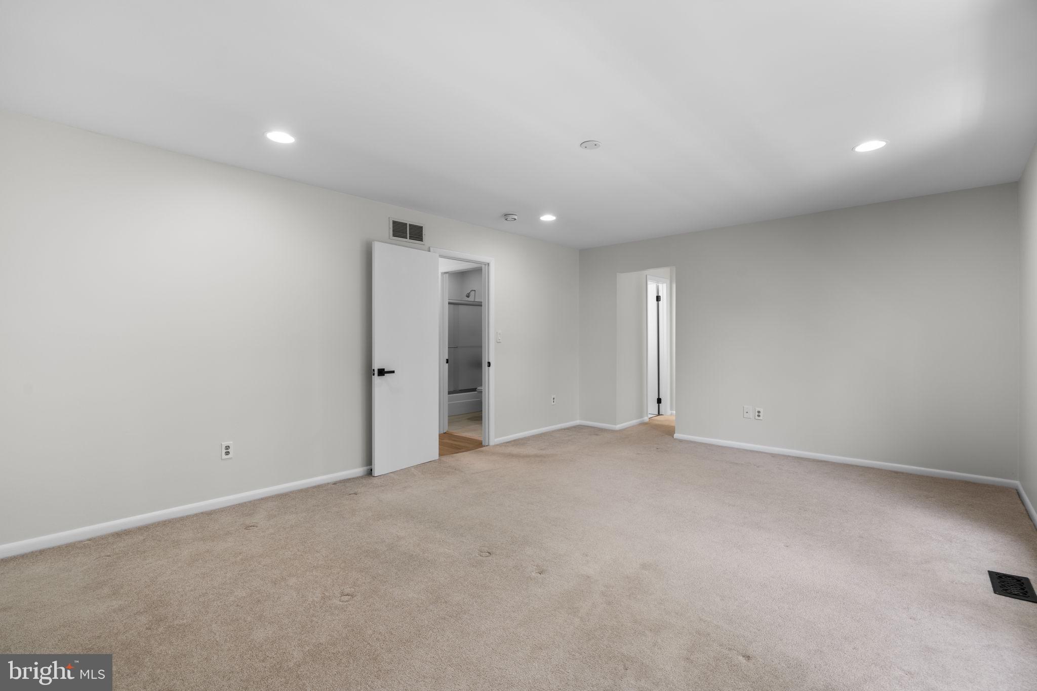 FAULKNER RIDGE - Residential