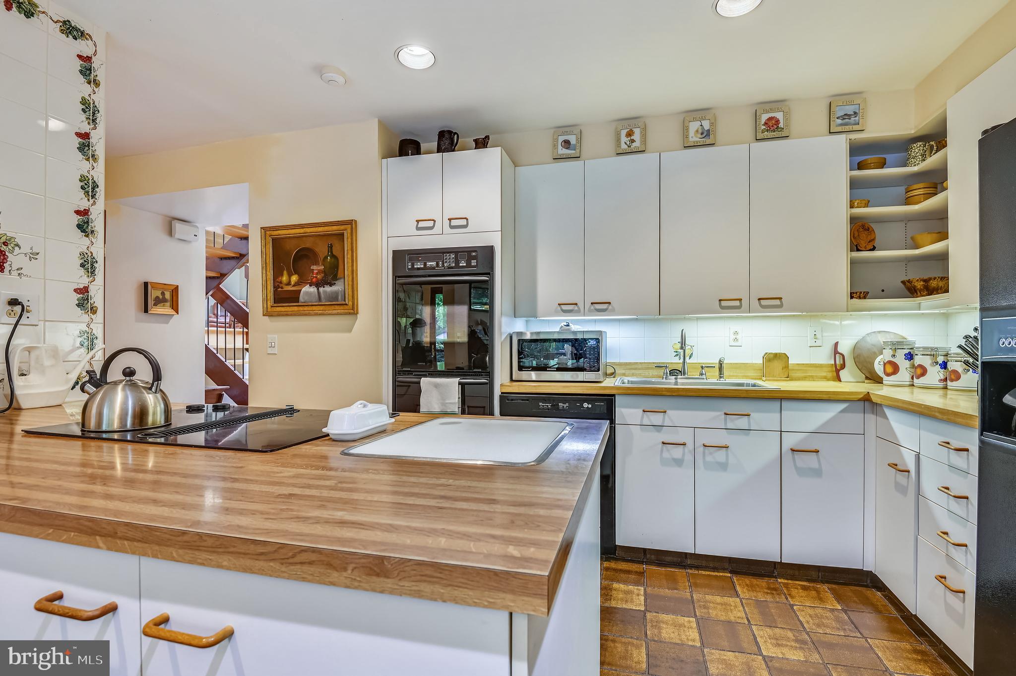 RUXTON - Residential