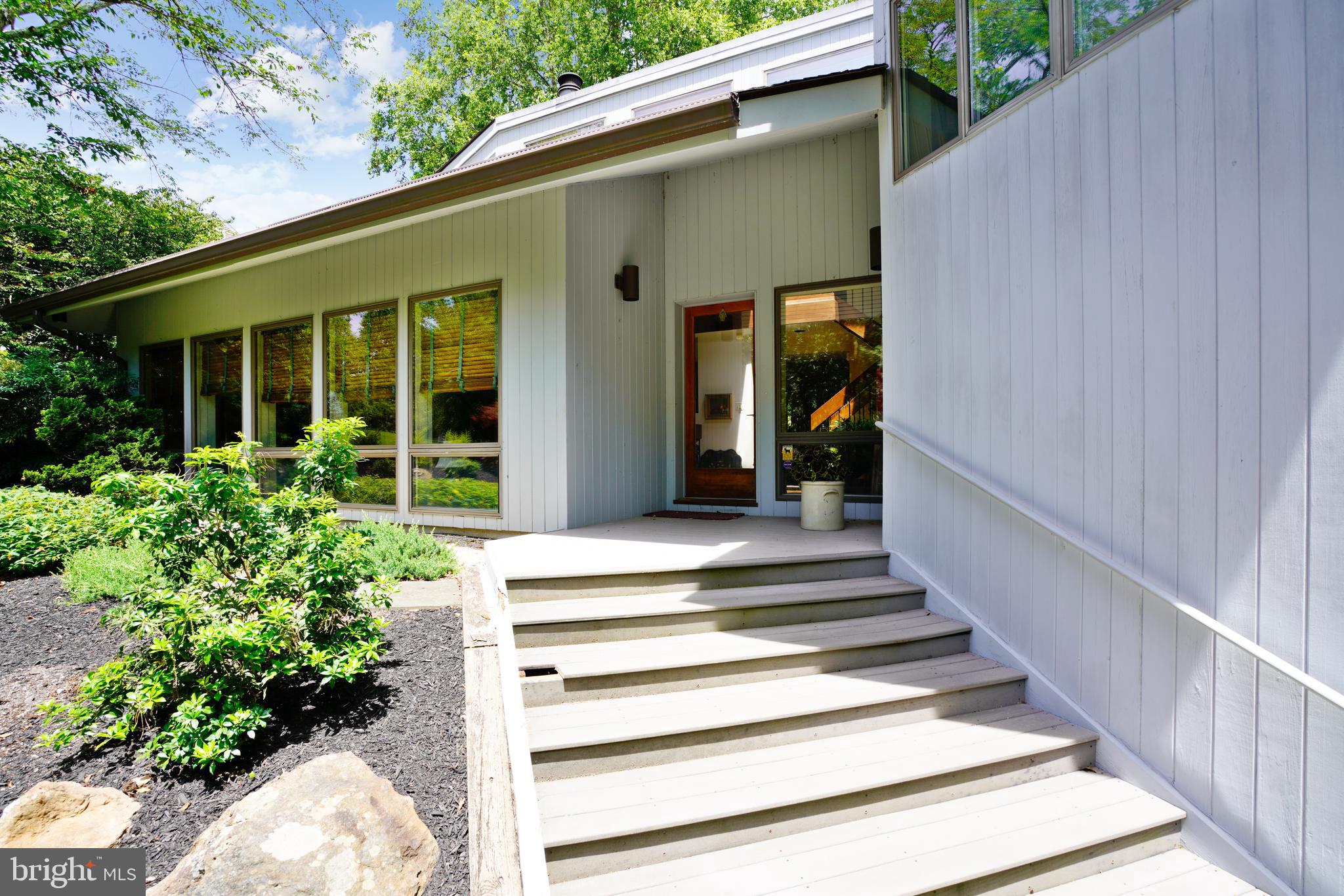 RUXTON - Residential