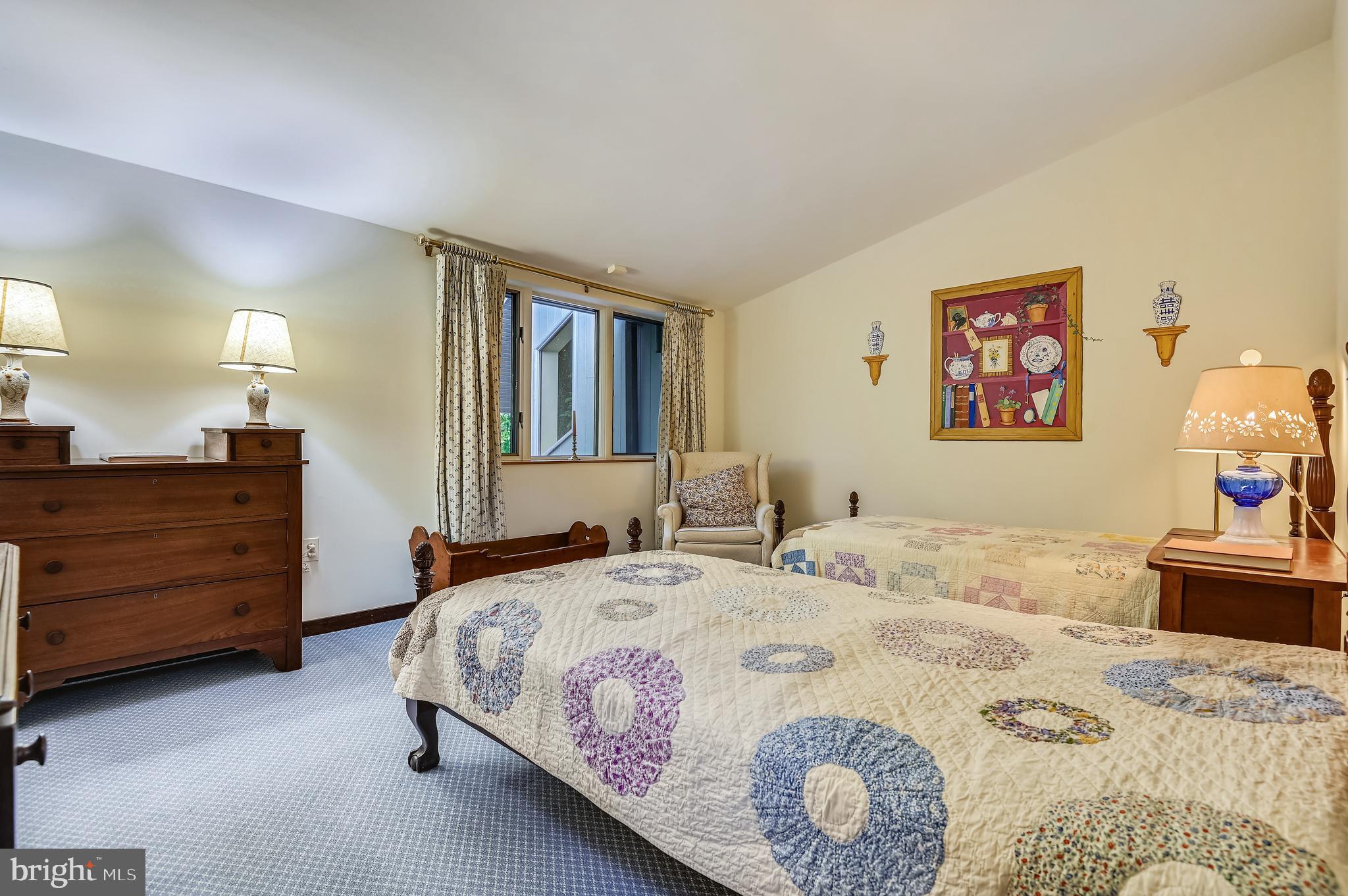 RUXTON - Residential