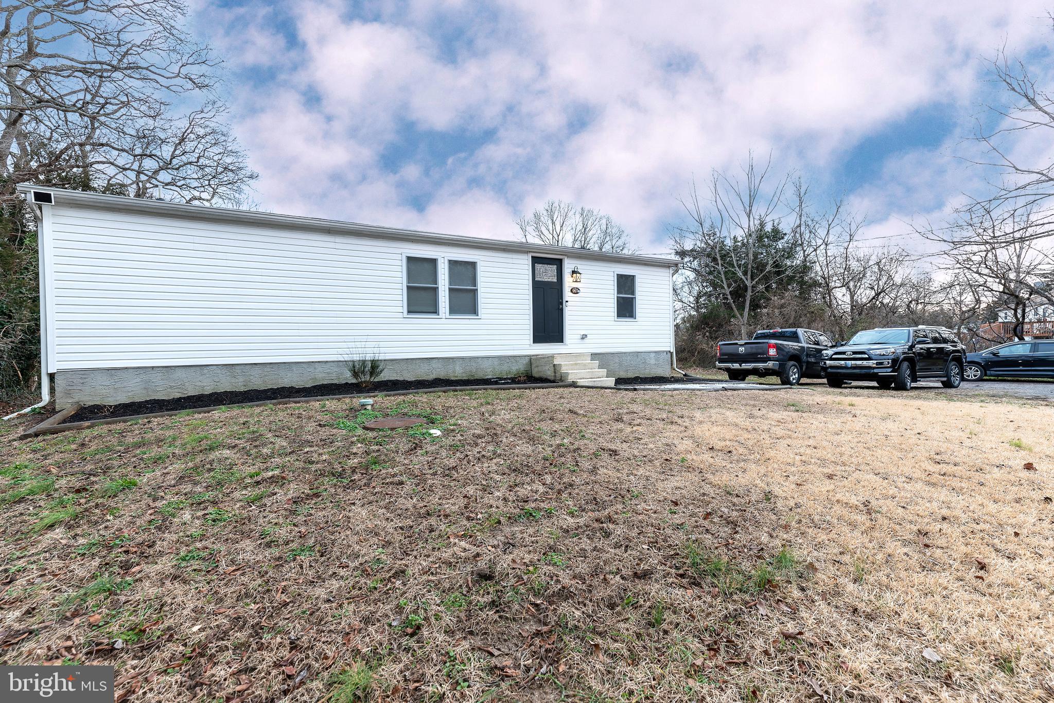 997 WILLIAMSTOWN ROAD