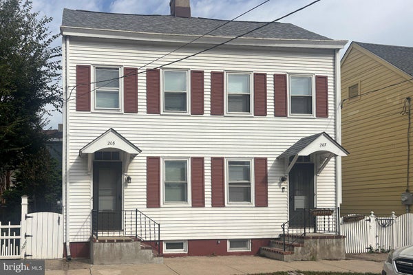 207 PRINCE ST, BORDENTOWN, NJ 08505 - Image 19cb053acbb8cdca519f3d402623eae2/3537712176