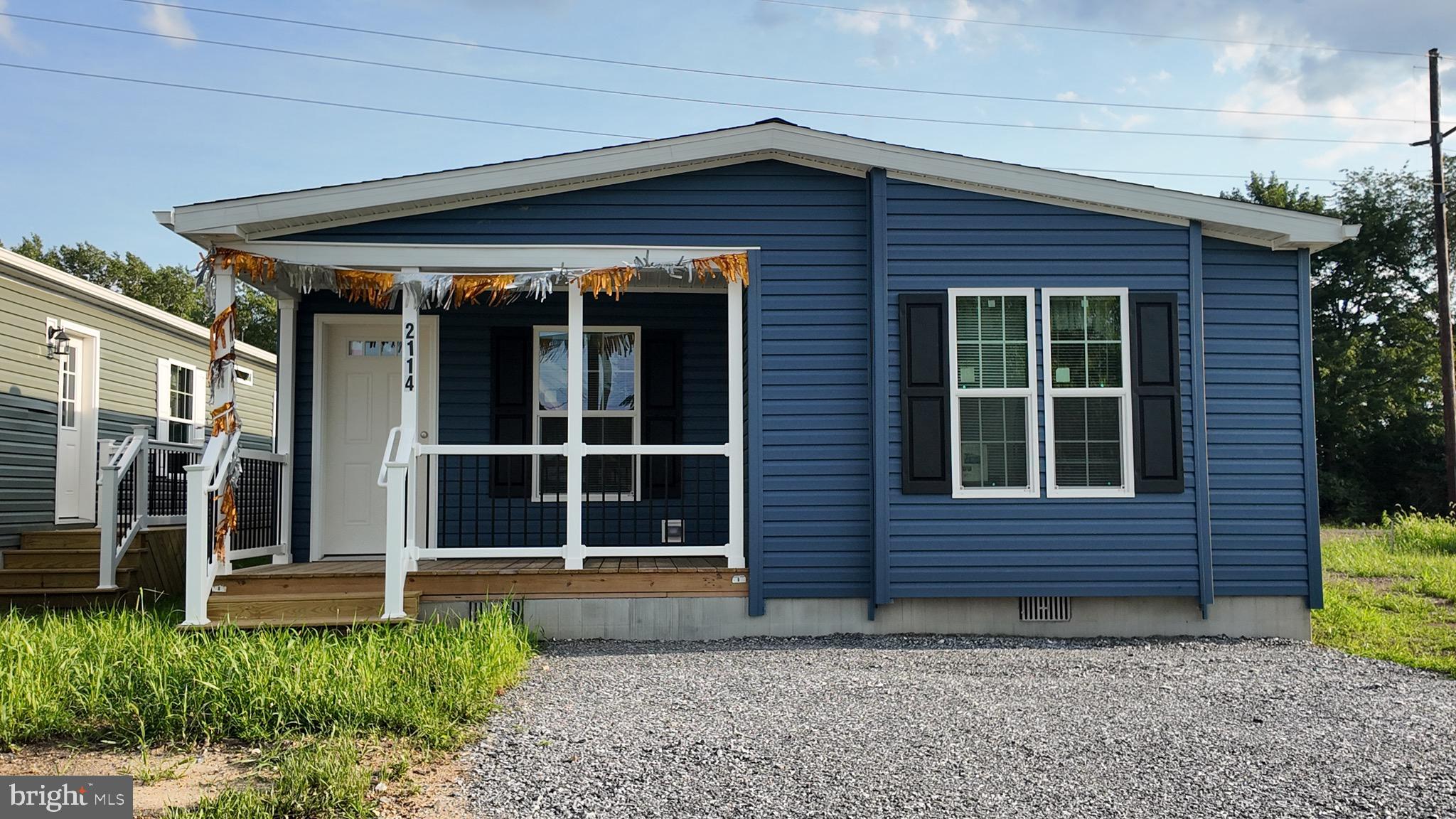 🏡 Welcome to Magnolia Place!
Lebanon County’s newest modular home community, conveniently located in West Lebanon Township — just steps from the Rail Trail and minutes from the Lebanon Valley Mall.
✨ These brand new manufactured homes offer 3 spacious bedrooms, 2 full bathrooms, and an open-concept floor plan perfect for modern living. The primary suite features a private bath and a large walk-in closet, while two additional bedrooms share a second full bath. Enjoy the convenience of first-floor laundry and stylish, efficient layouts throughout.
📍 If you’ve been looking for affordable, low-maintenance living in a great location — Magnolia Place is it!