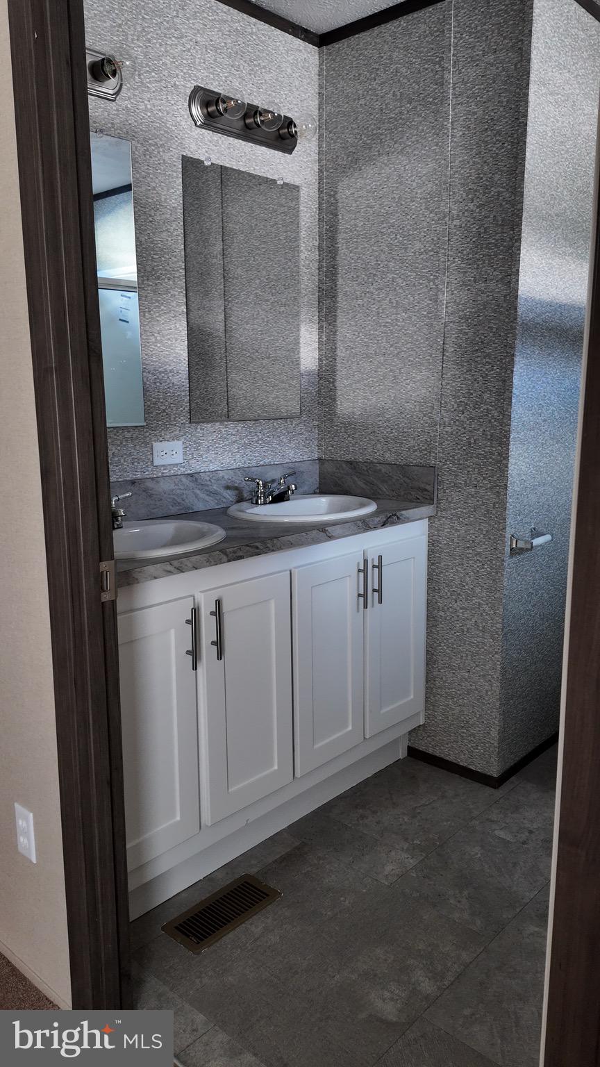 LEBANON - Residential