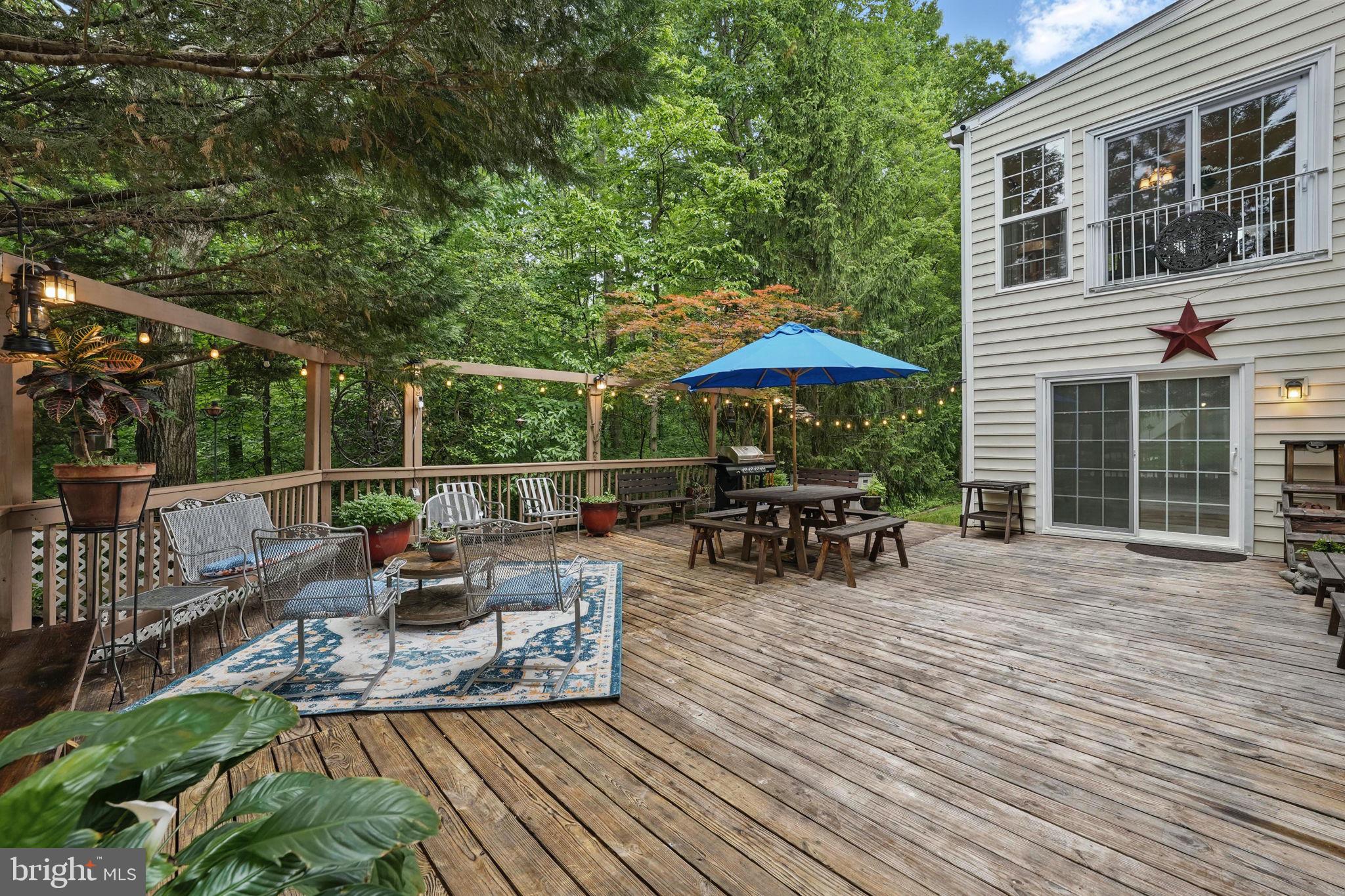 8107 BLUEBONNET DRIVE