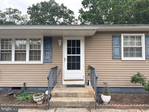 301 COLIN LANE WILLIAMSTOWN NJ 08094
