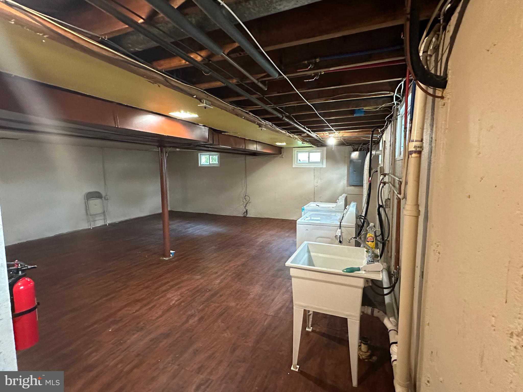 CARRIAGE RUN - Residential