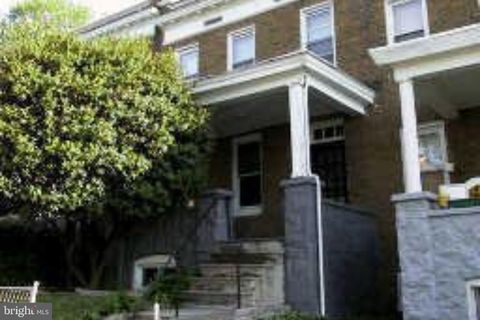 Photo of 518 Richwood Avenue, BALTIMORE, MD 21212 (MLS # MDBA2193834)