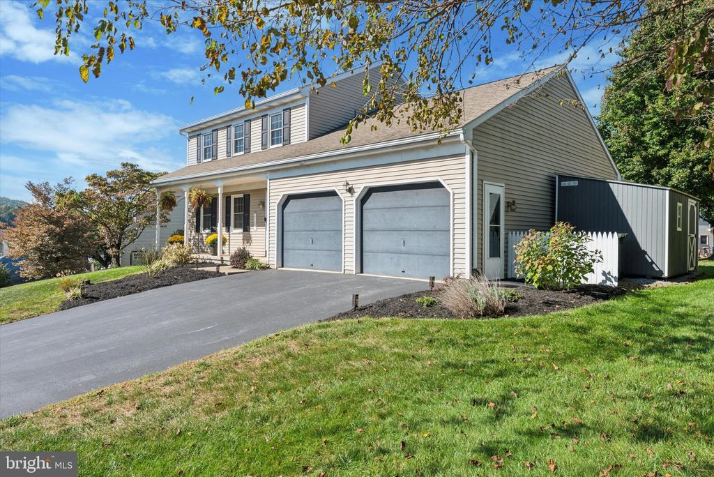 Photo of 11 Carriage Lane, EPHRATA, PA 17522 (MLS # PALA2077774)