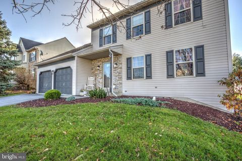 Photo of 3948 BIRCHWOOD LN, COLUMBIA, PA 17512 (MLS # PALA2030246)