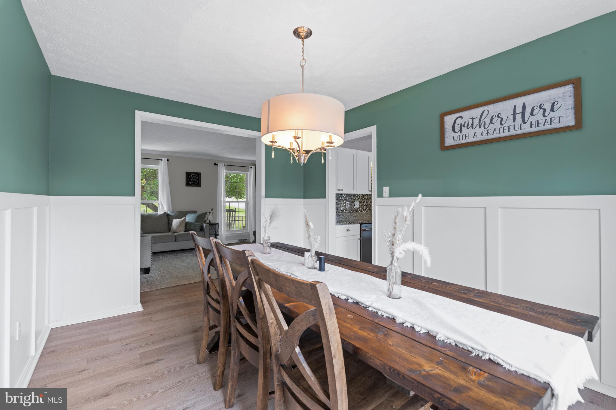 ELDERSBURG ESTATES - Residential