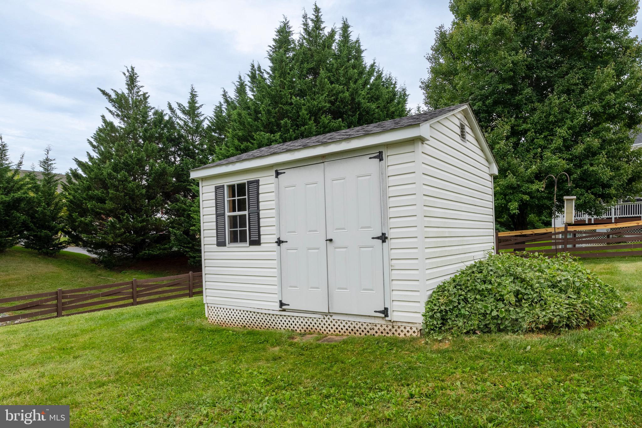 ELDERSBURG ESTATES - Residential